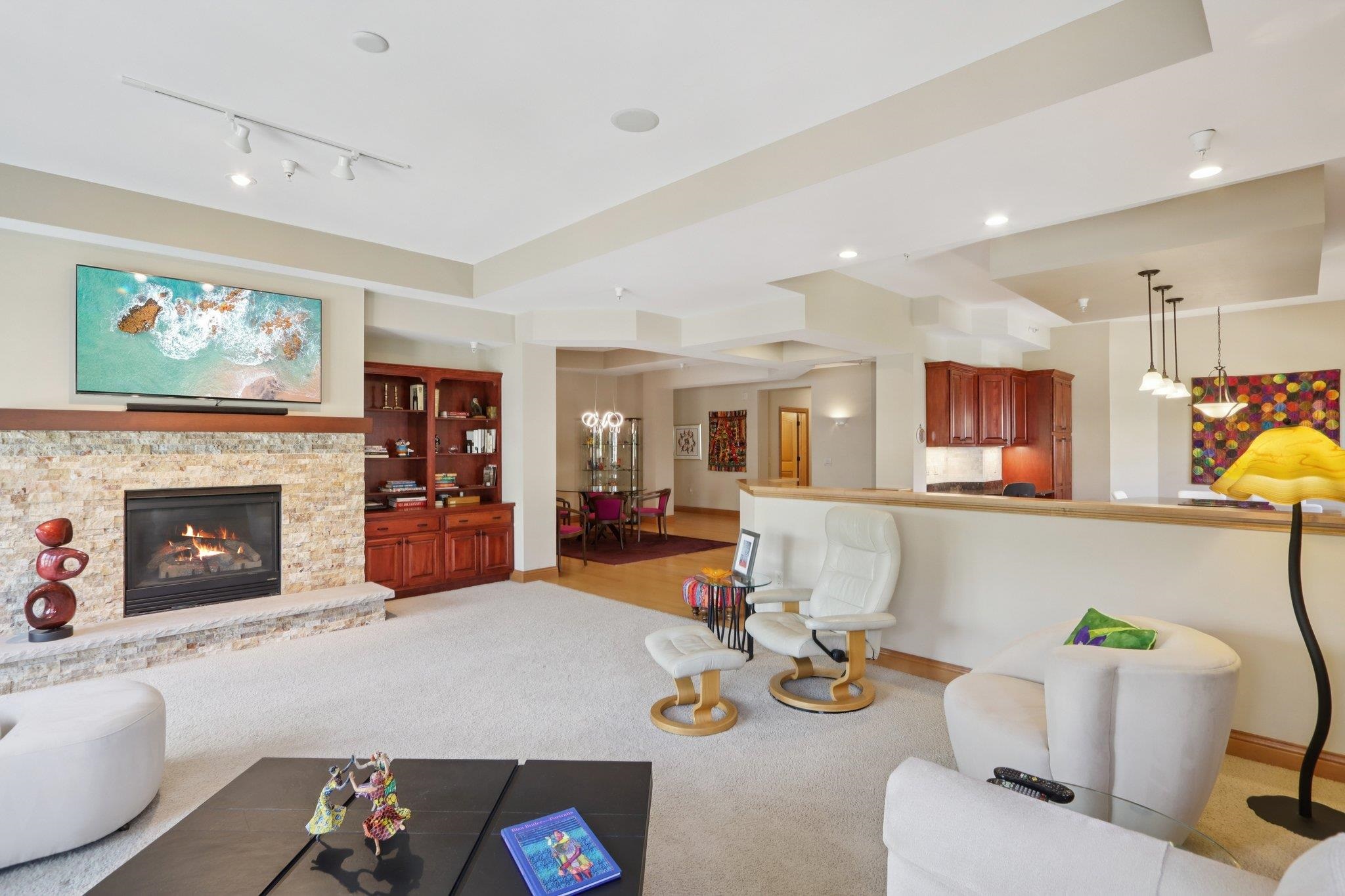 9002 Hawks Reserve Lane 202