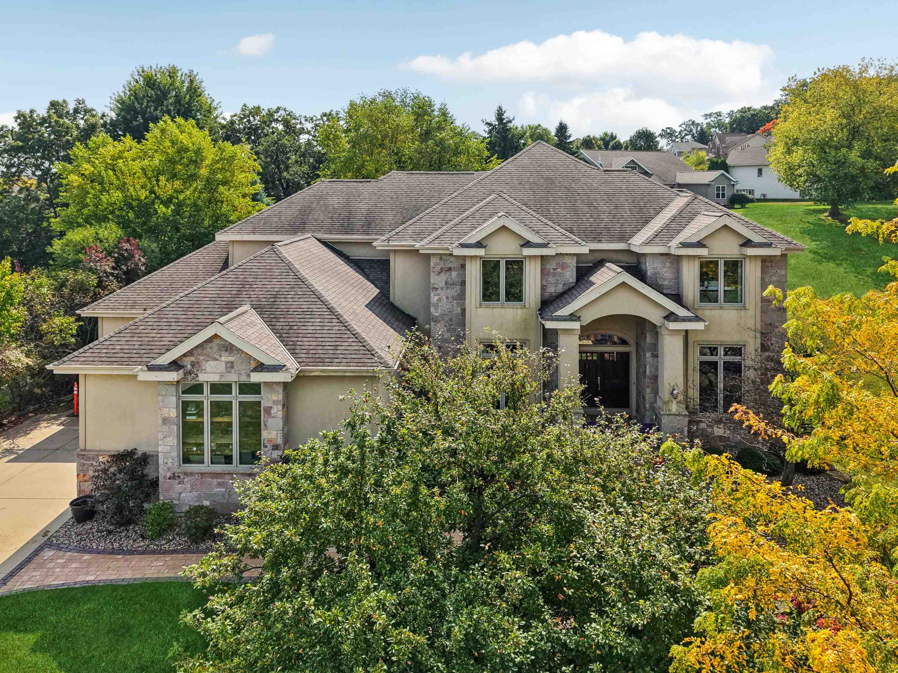 9701 Trappers Trail