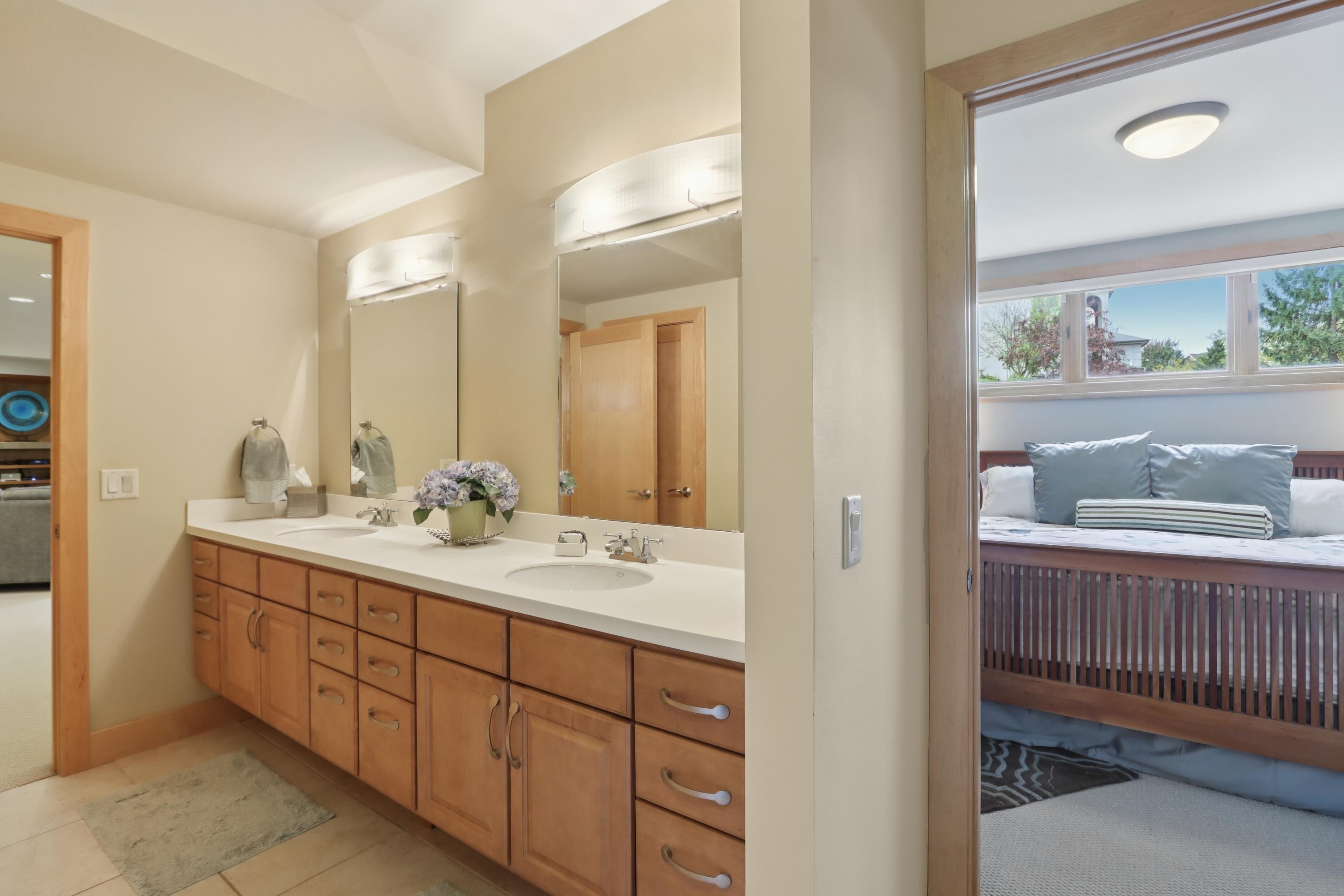 9701 Trappers Trail