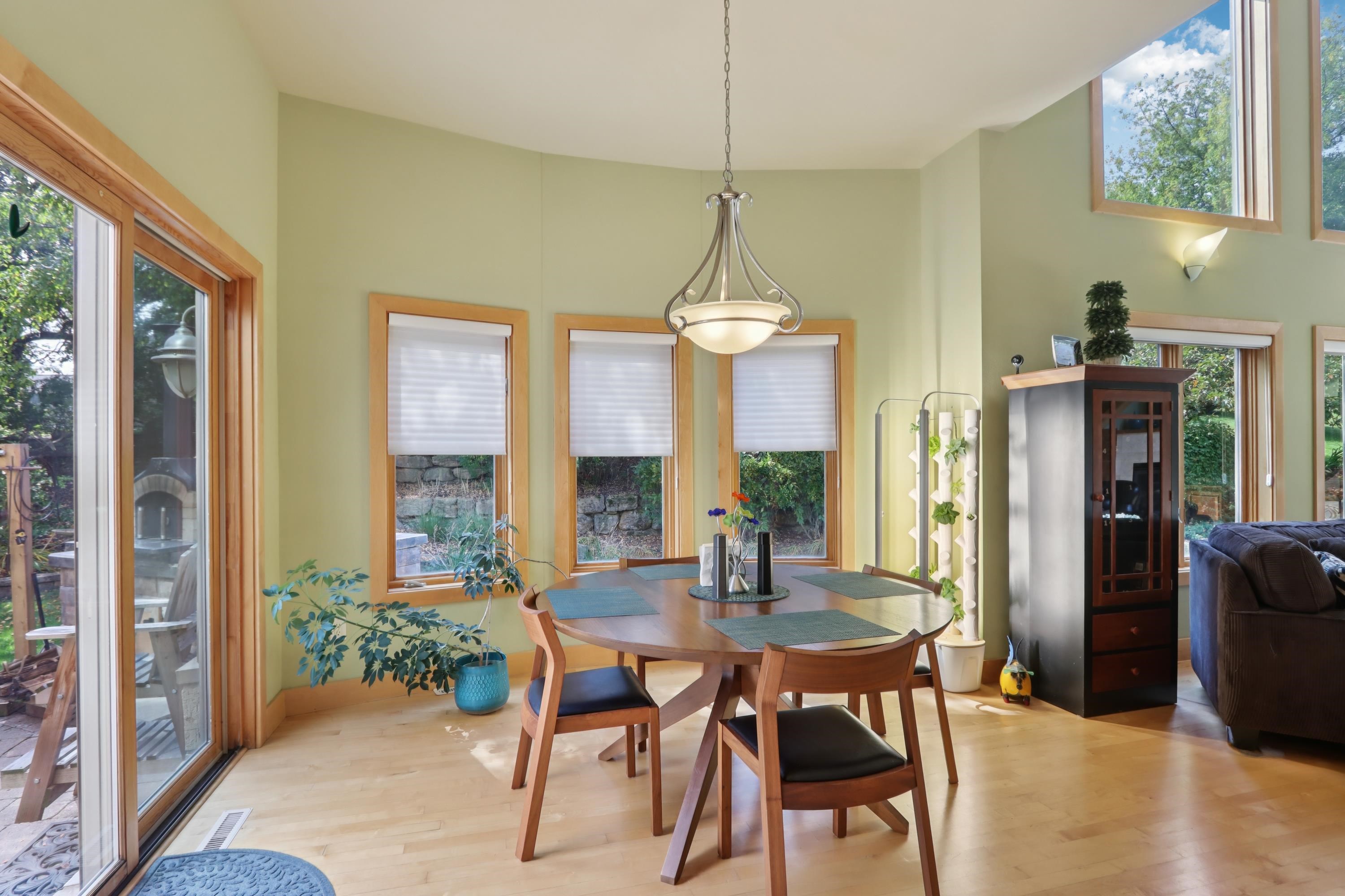9701 Trappers Trail