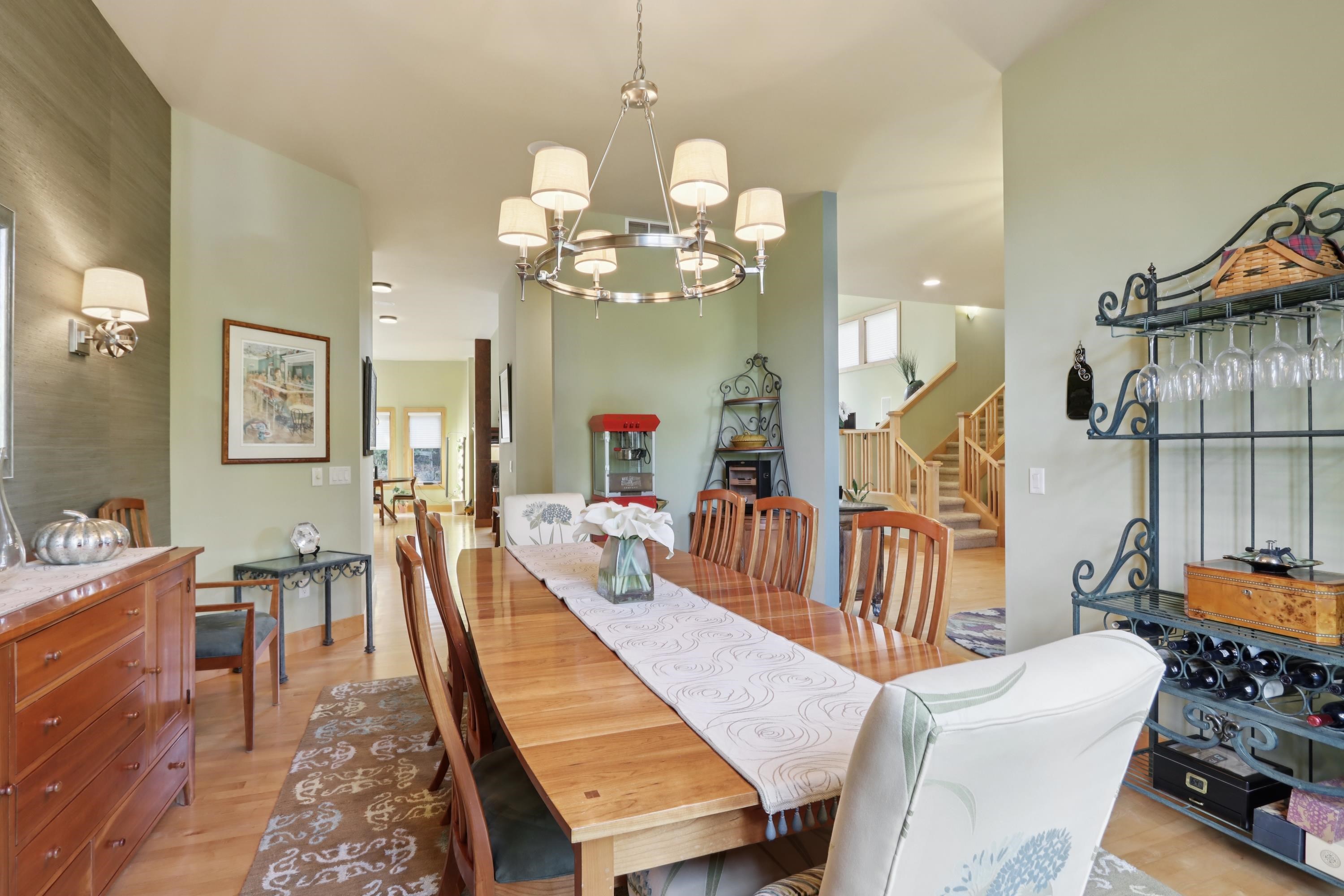 9701 Trappers Trail