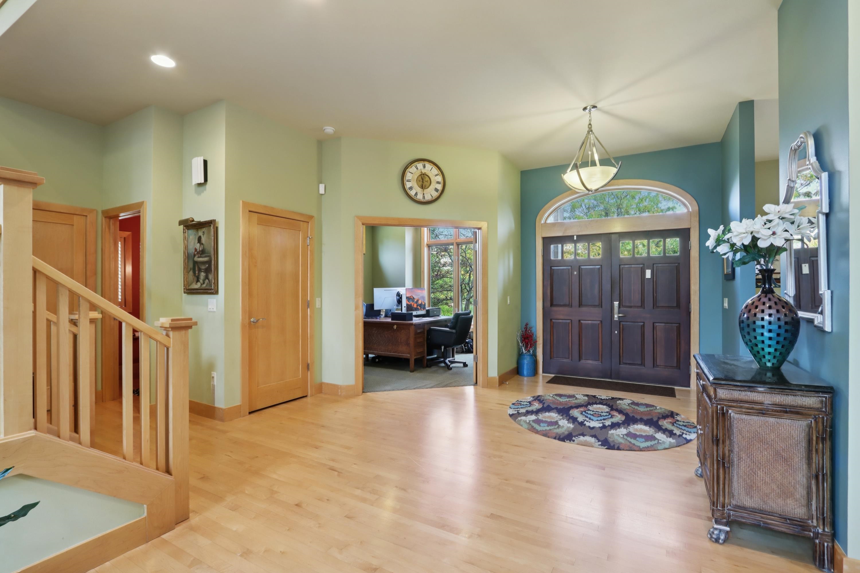 9701 Trappers Trail