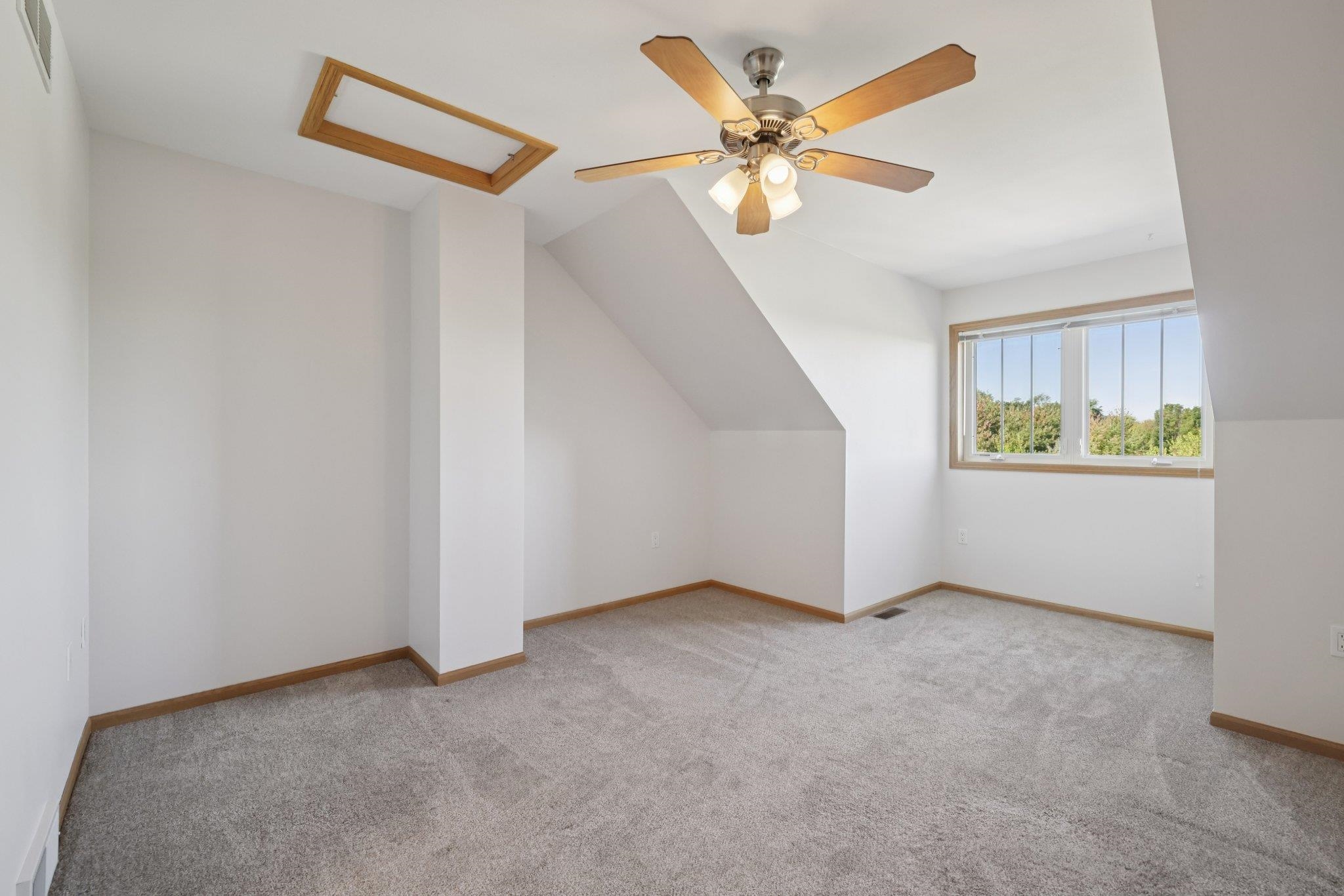 711 Cricket Lane 3