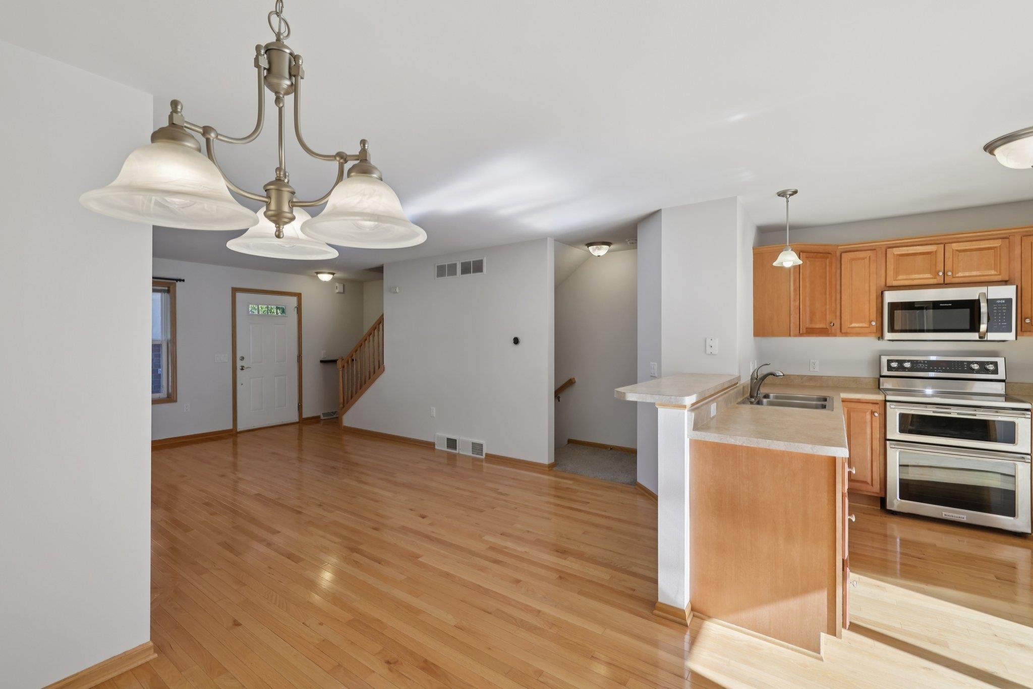 711 Cricket Lane 3