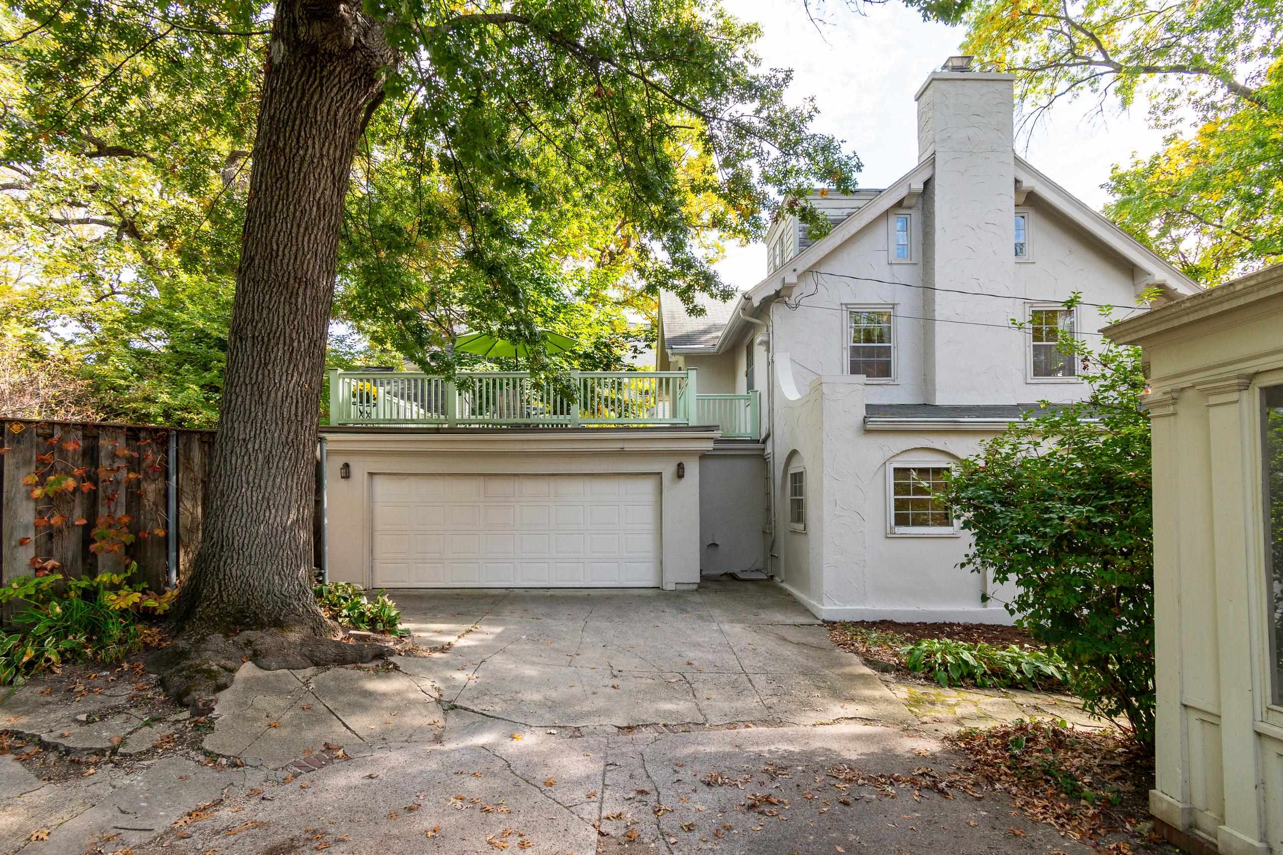 2006 Van Hise Avenue