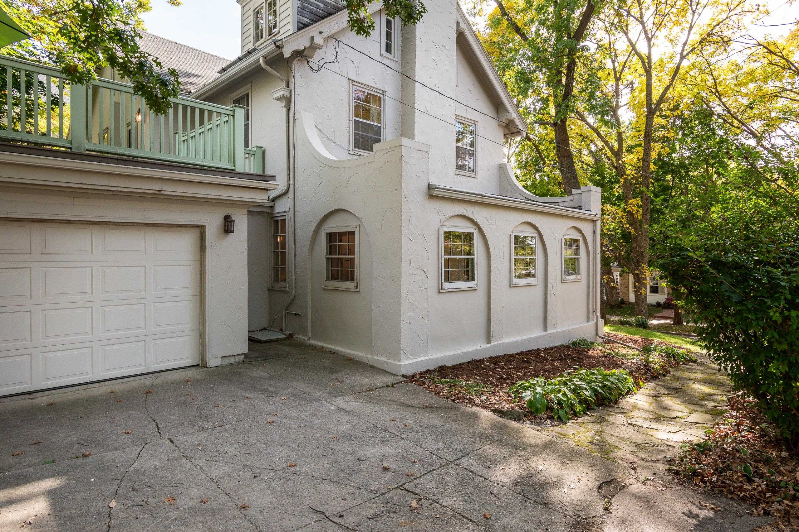 2006 Van Hise Avenue