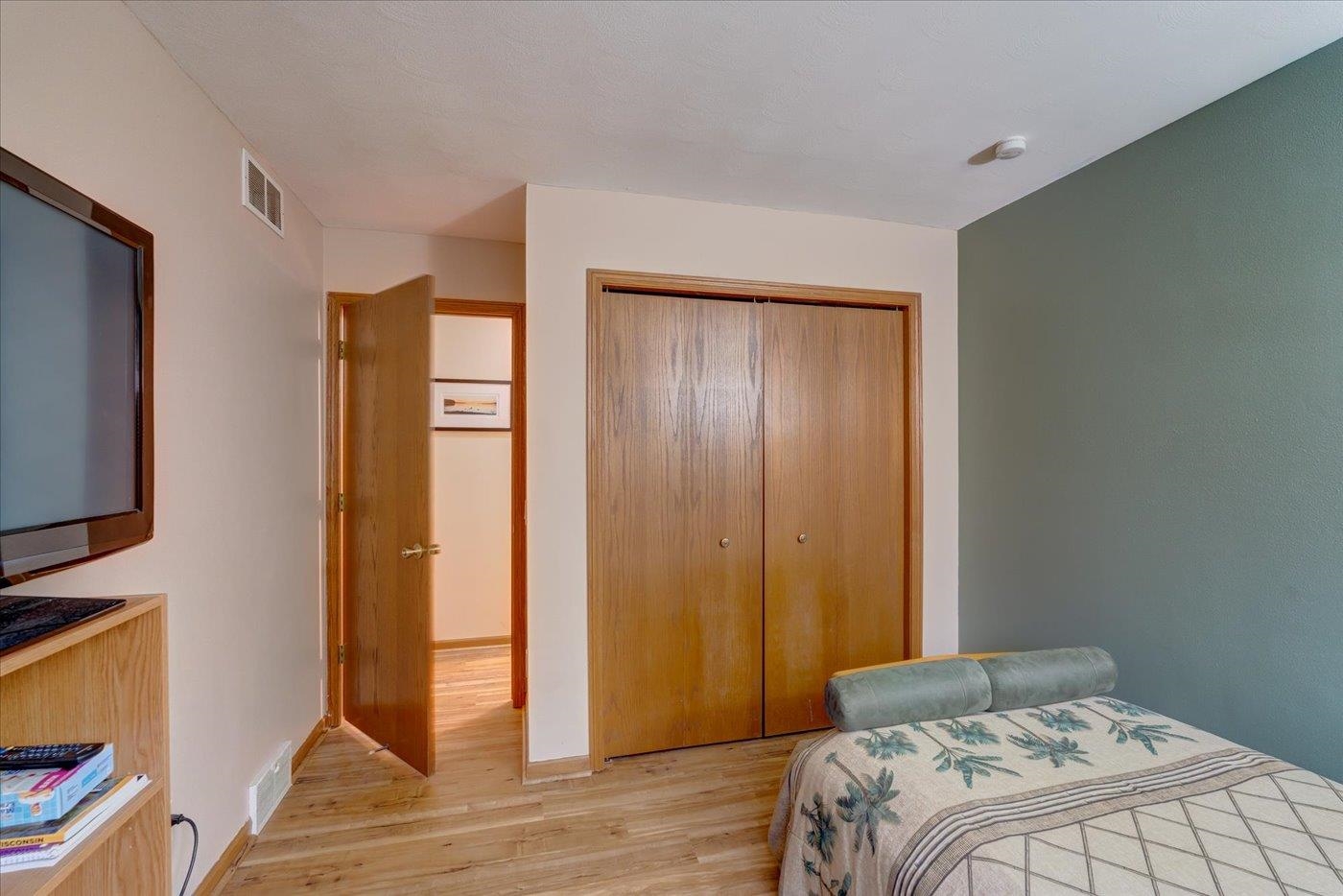 2901 Maple Grove Drive