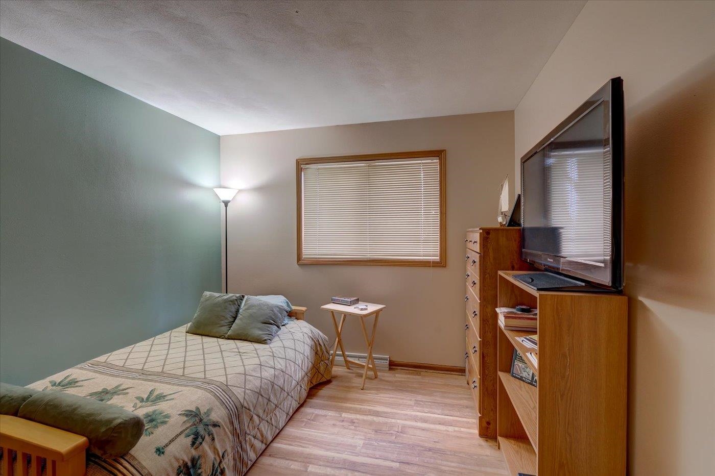 2901 Maple Grove Drive