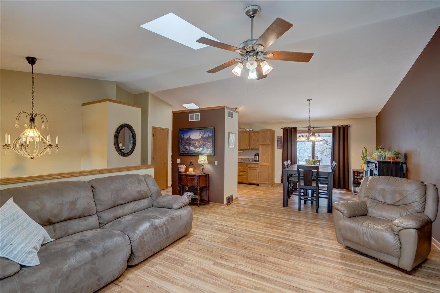 2901 Maple Grove Drive