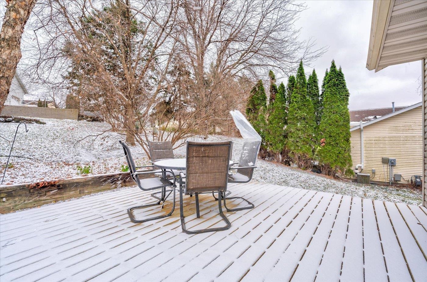 2901 Maple Grove Drive