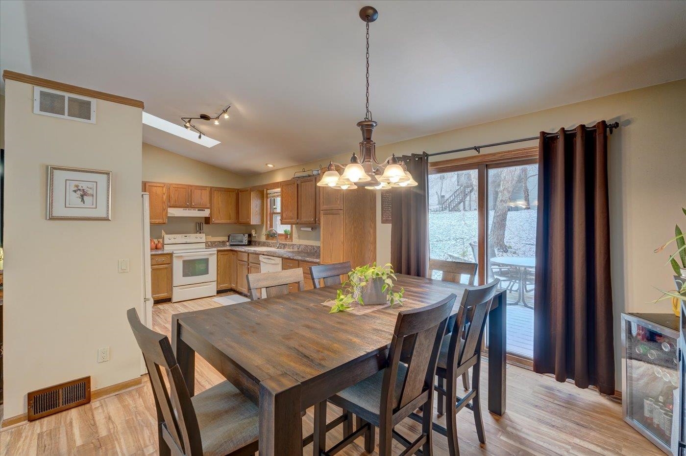 2901 Maple Grove Drive