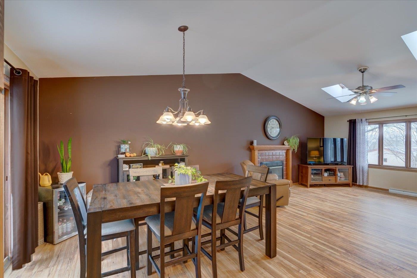 2901 Maple Grove Drive