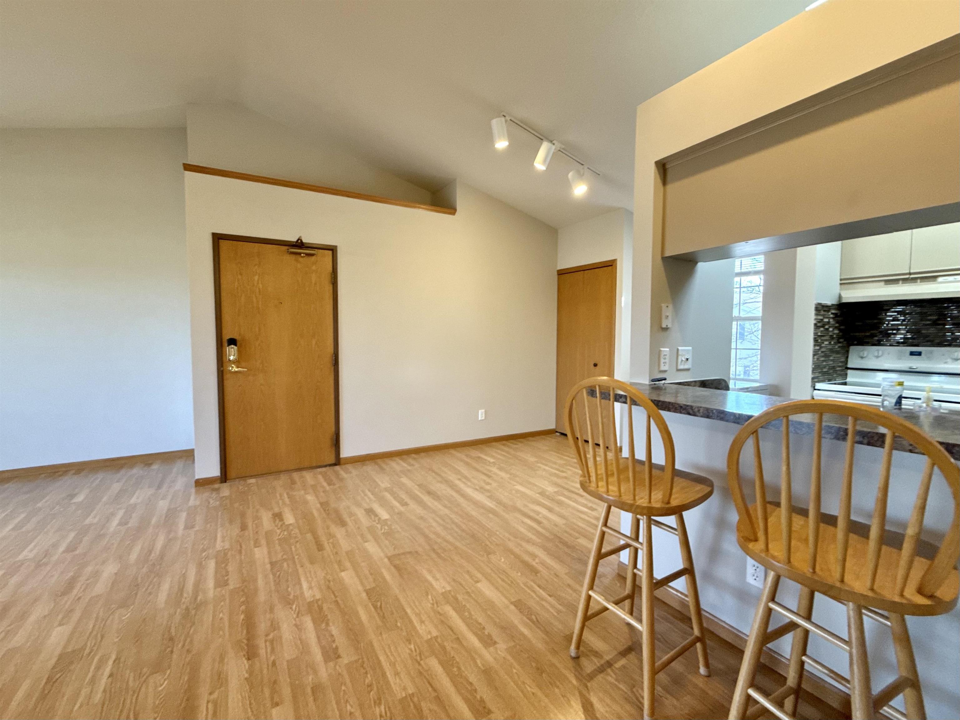 883 Park Street 201
