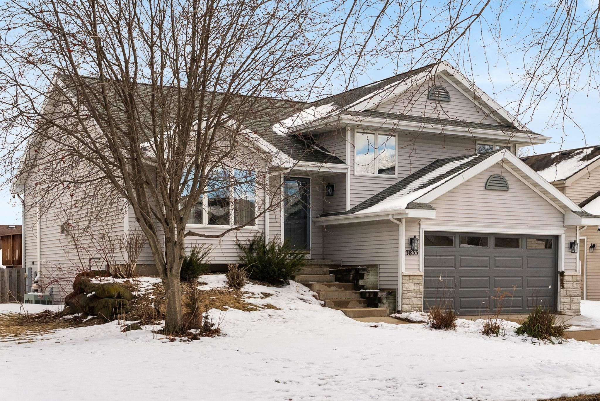 3833 Mammoth Trail