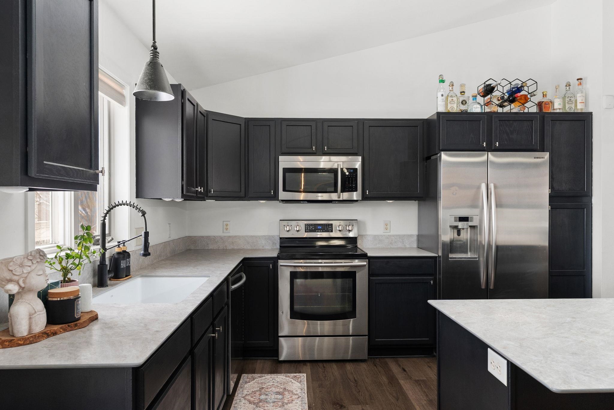 3833 Mammoth Trail