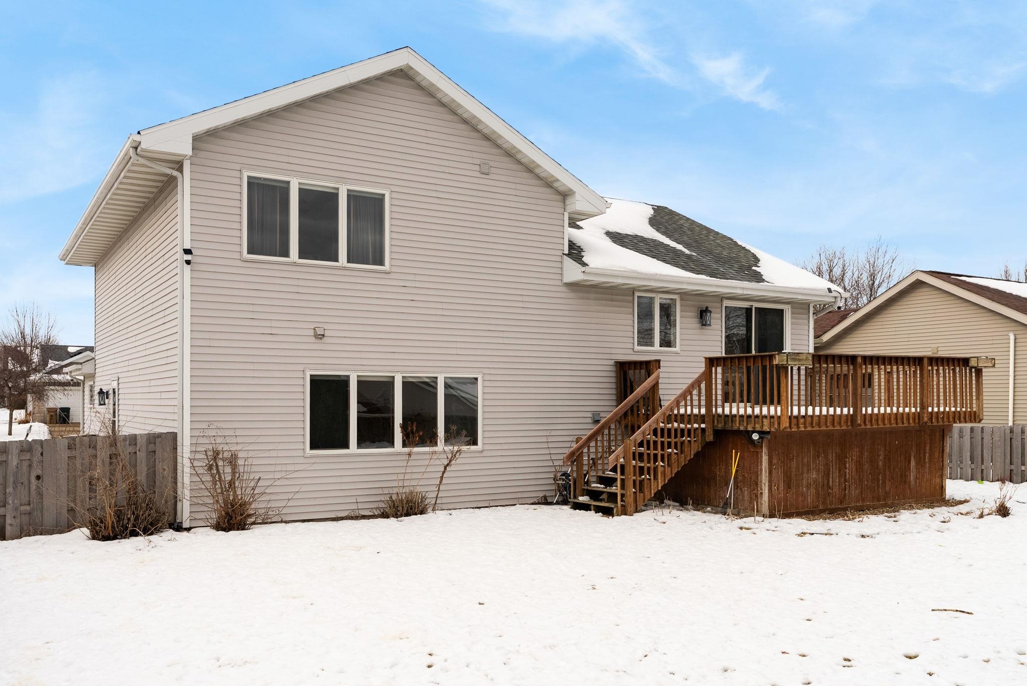 3833 Mammoth Trail