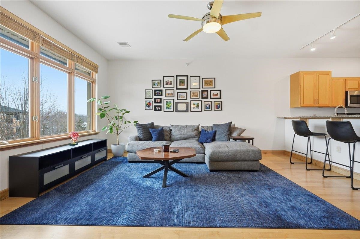 6767 Frank Lloyd Wright Avenue 305