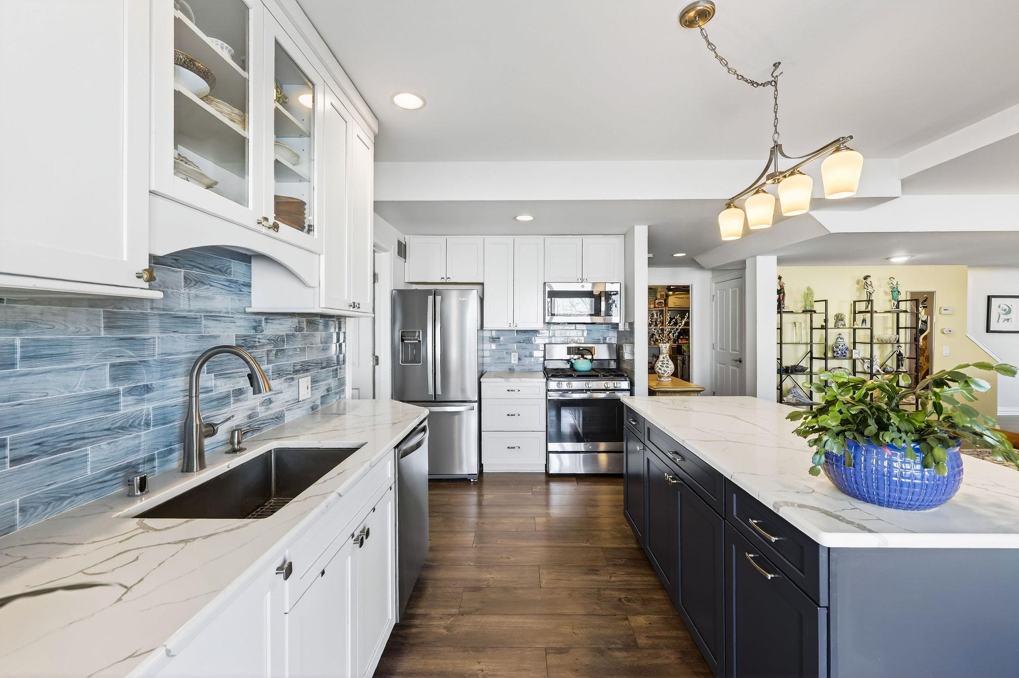 6454 Shady Bend Road