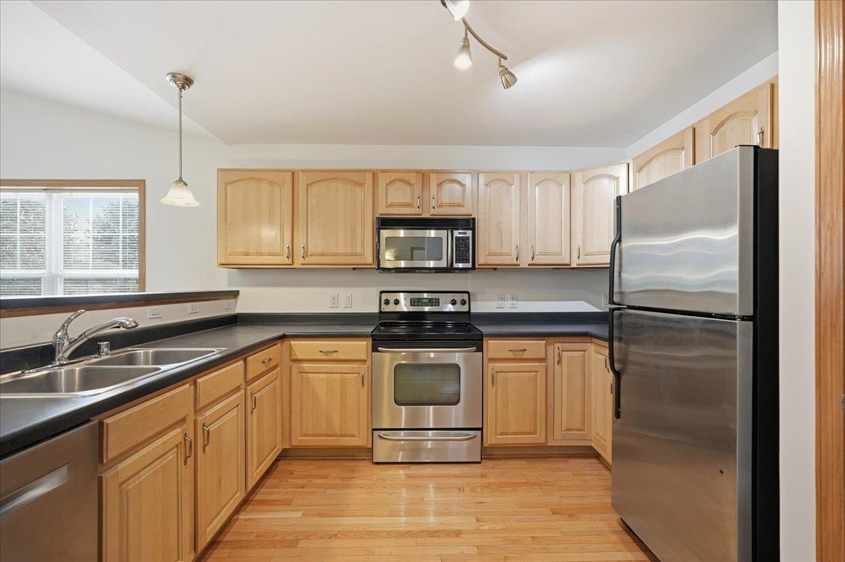 749 Cricket Lane 749