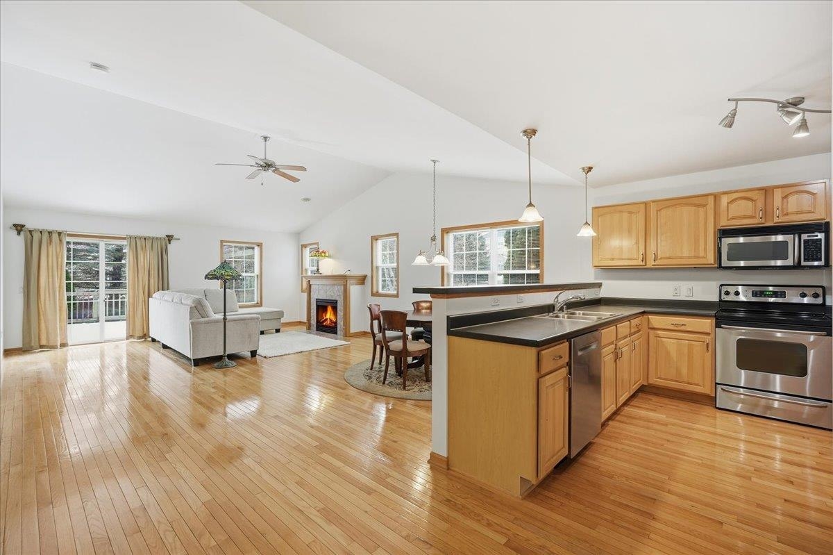 749 Cricket Lane 749