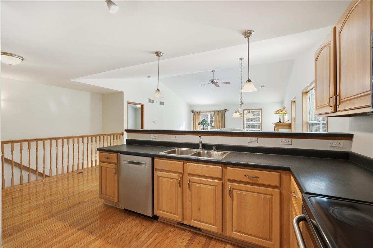 749 Cricket Lane 749