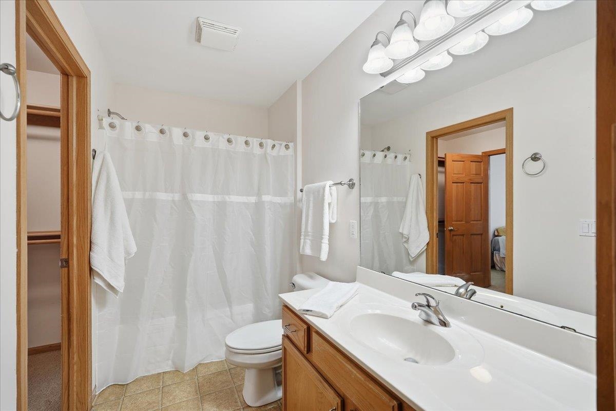 749 Cricket Lane 749