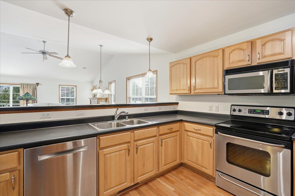 749 Cricket Lane 749