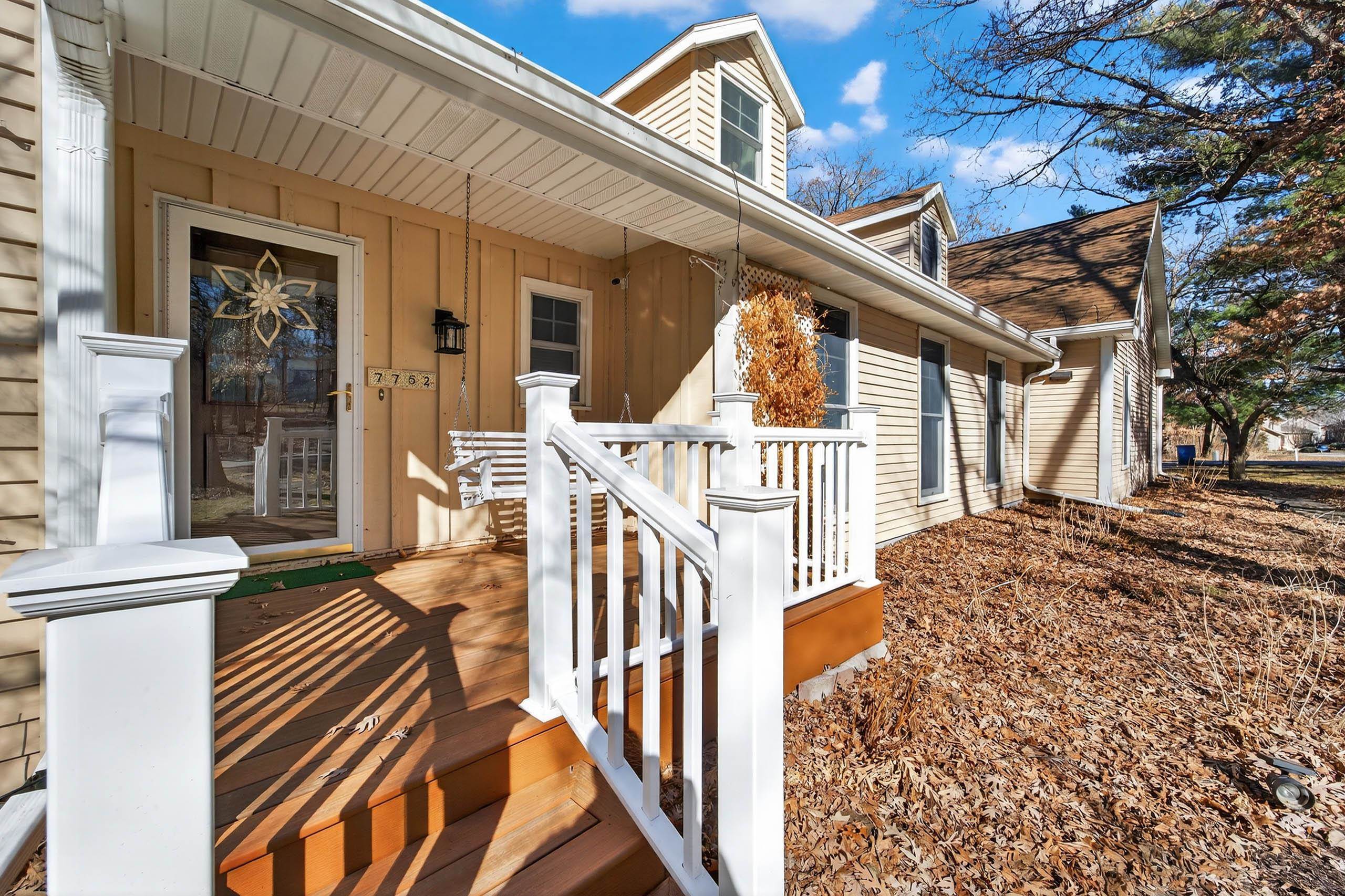 7752 Ox Trail Way