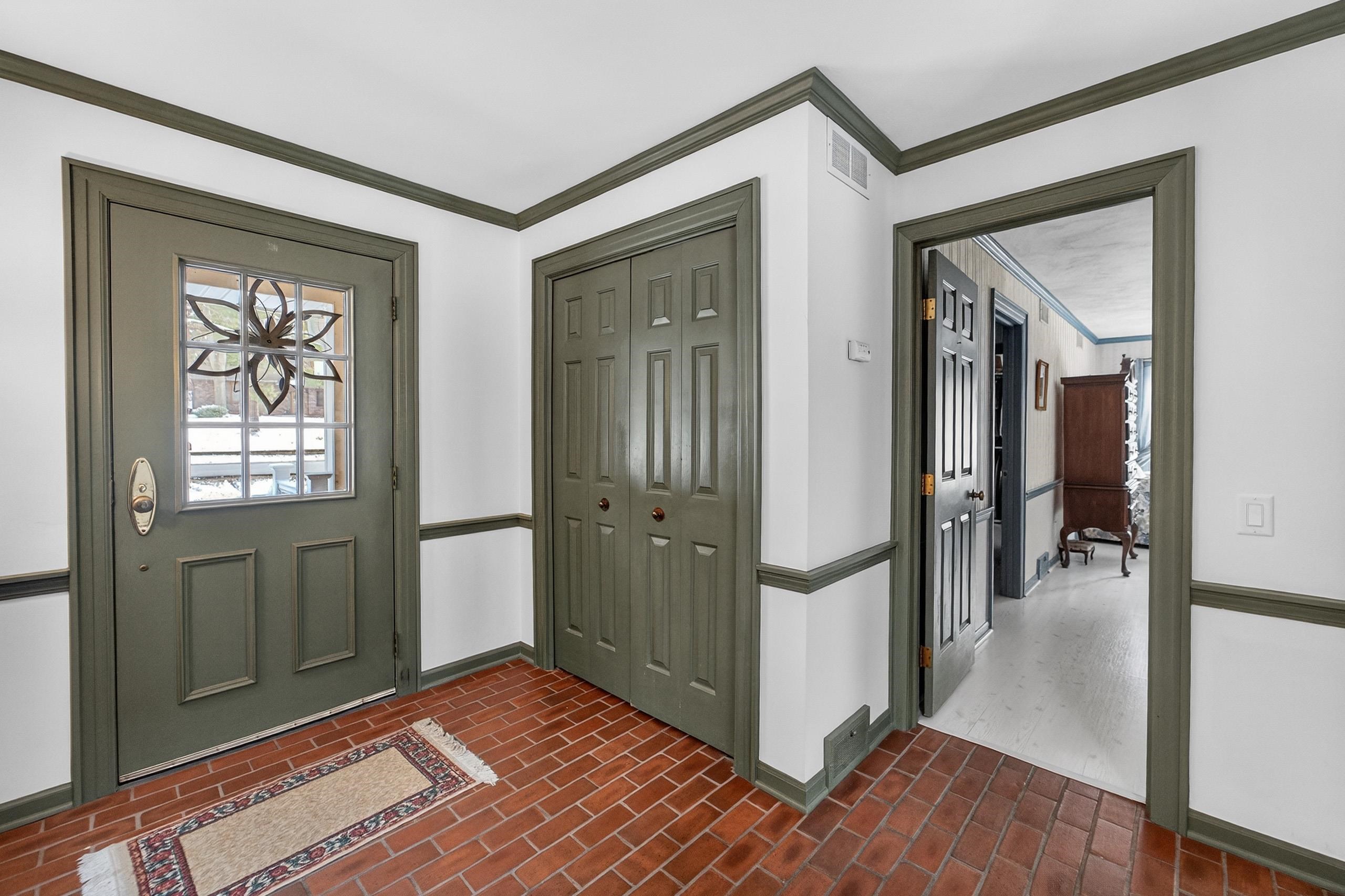 7752 Ox Trail Way