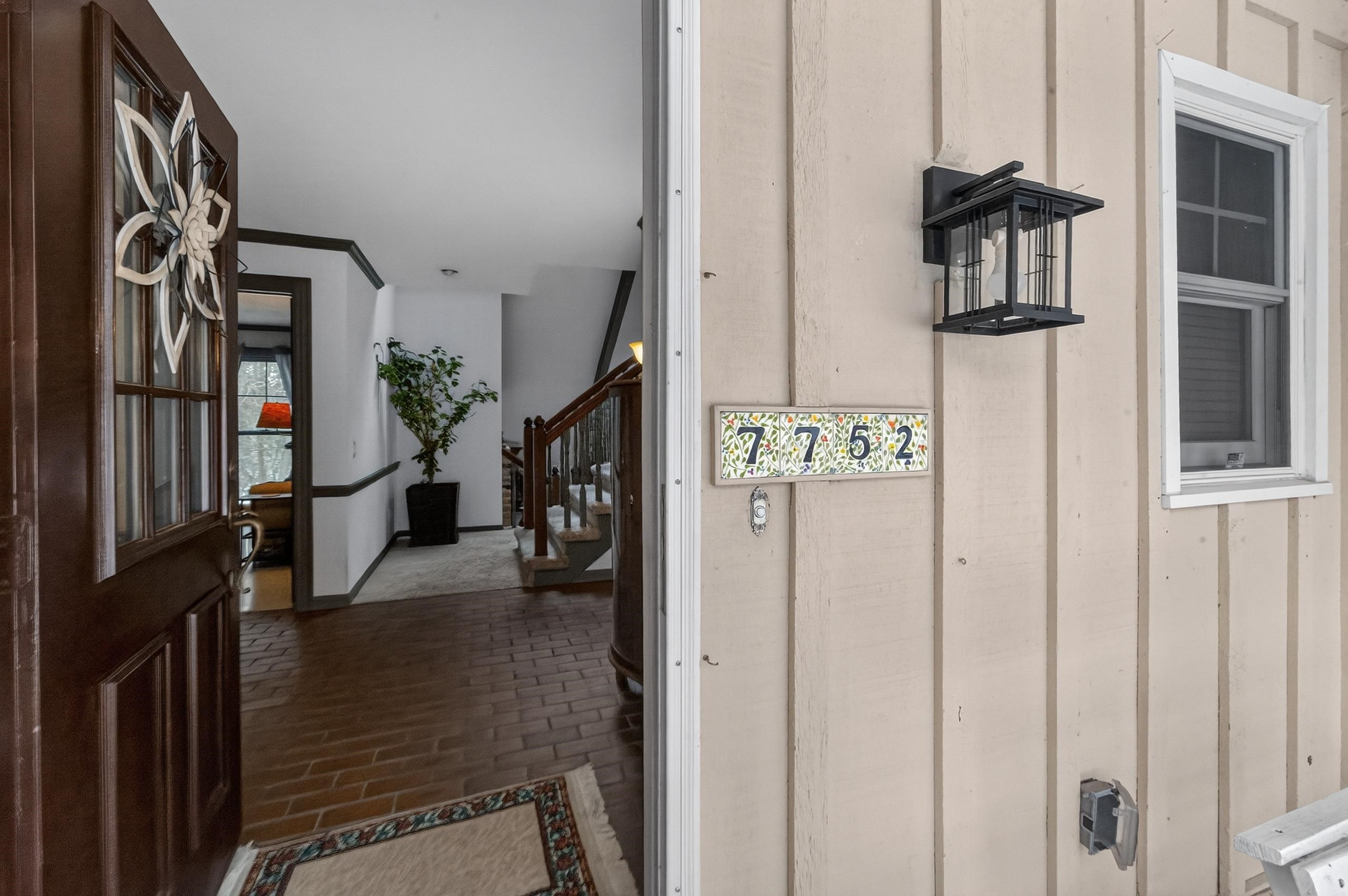 7752 Ox Trail Way