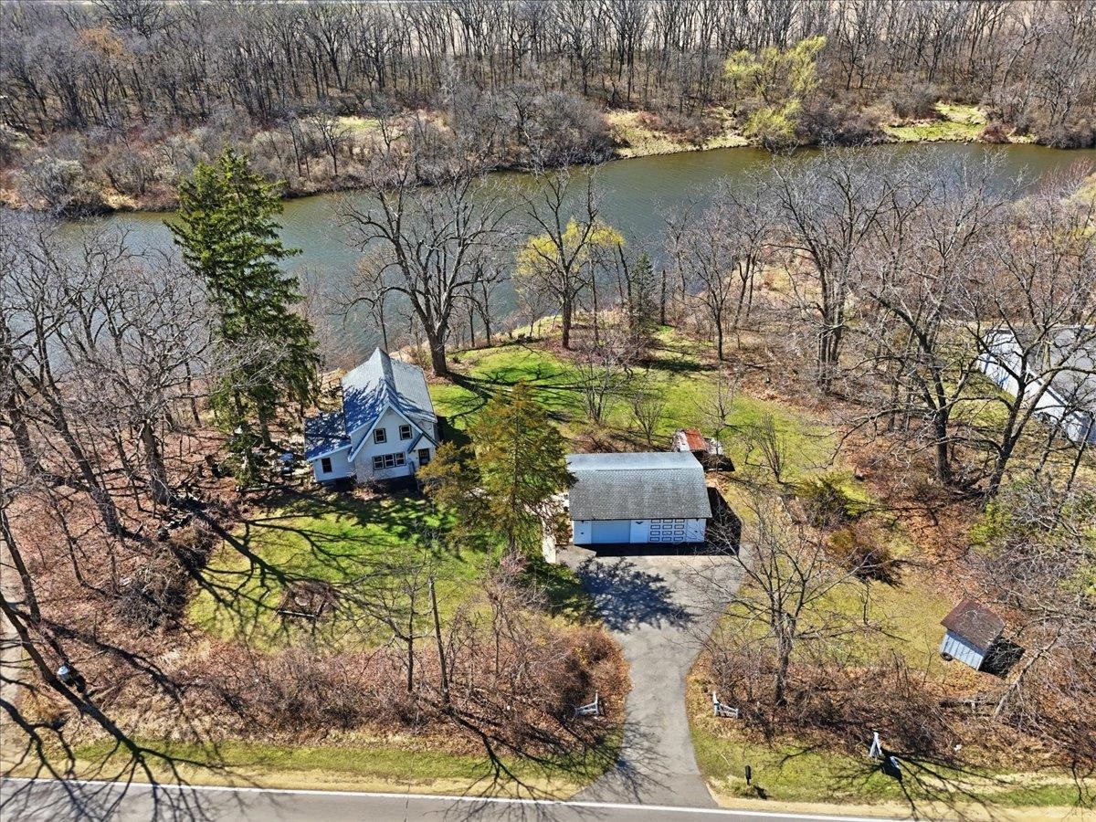851 CR Hwy N Road