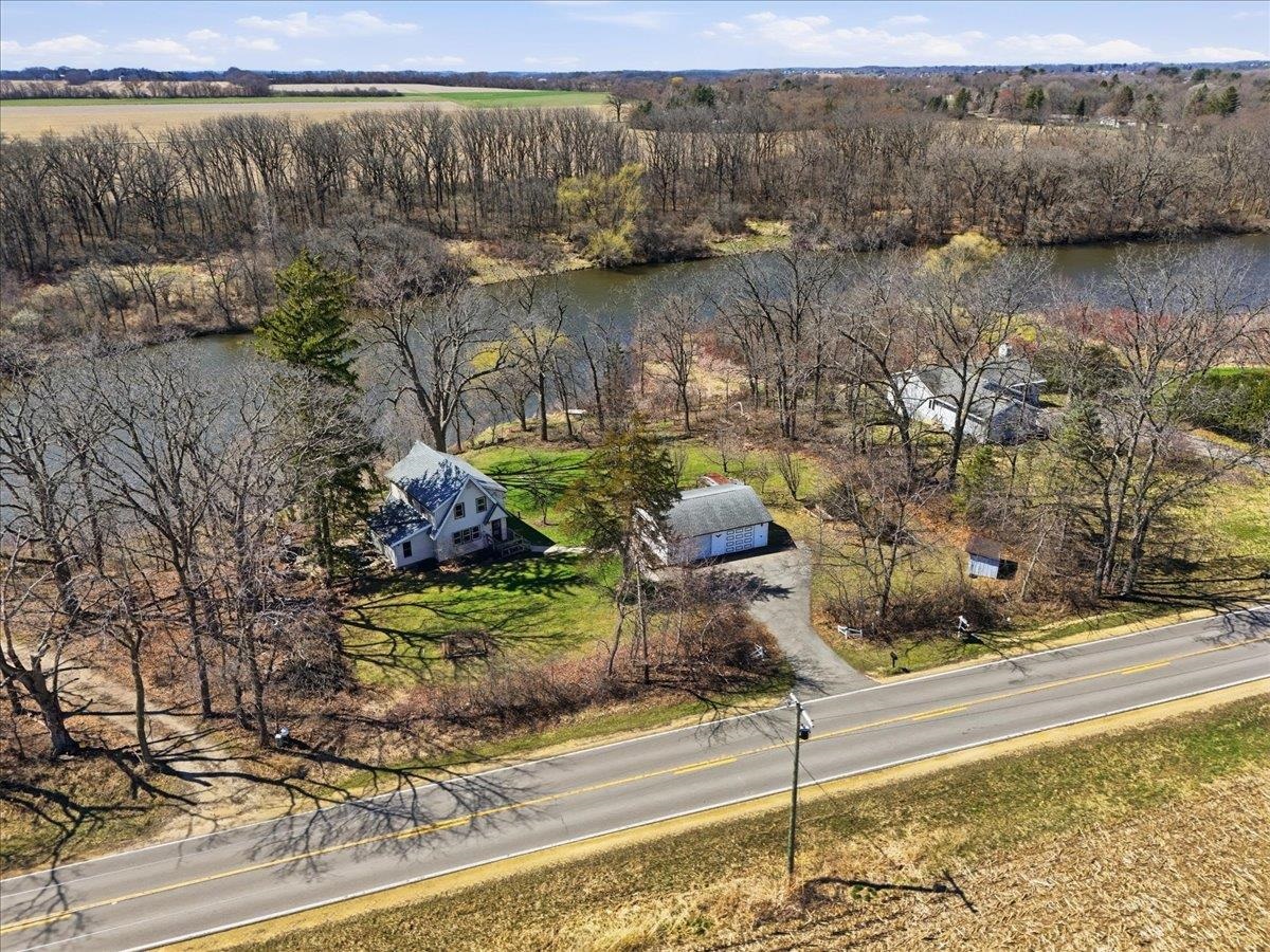 851 CR Hwy N Road