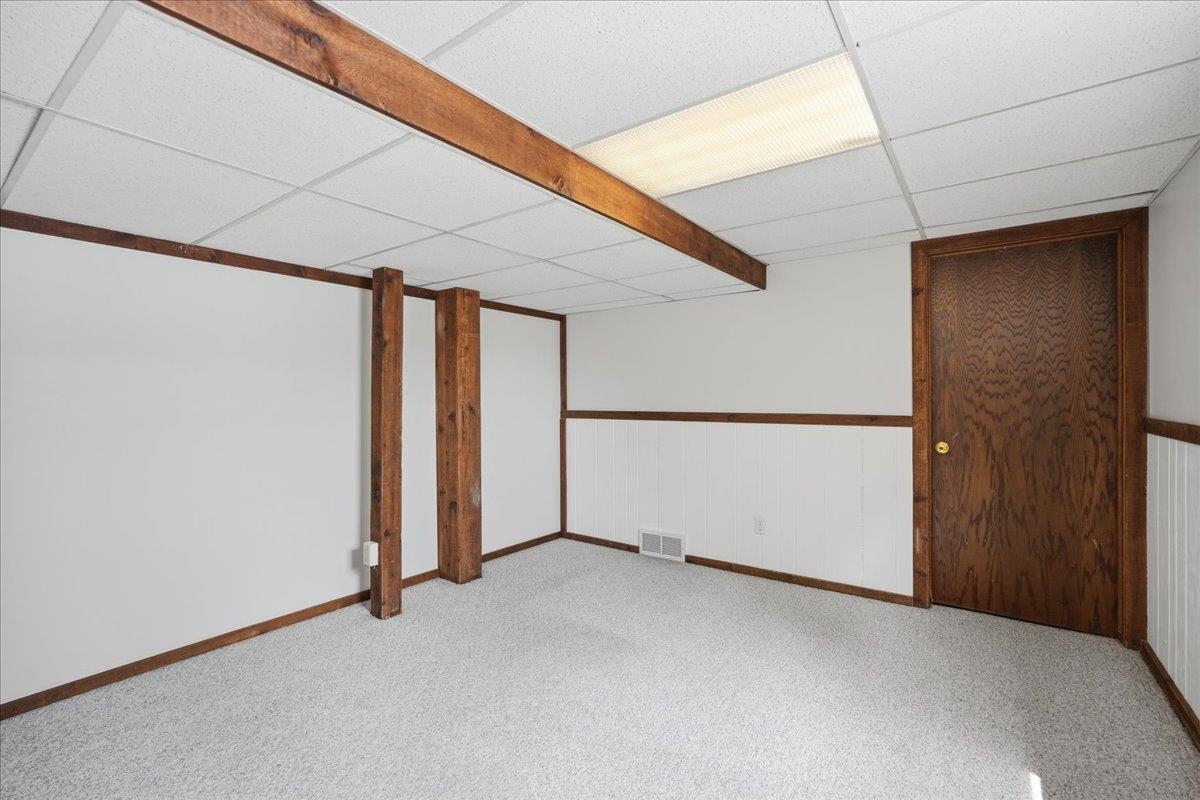 3702 Nathan Hale Court