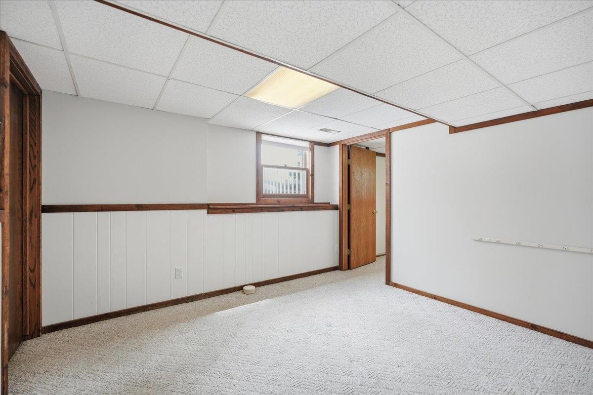 3702 Nathan Hale Court