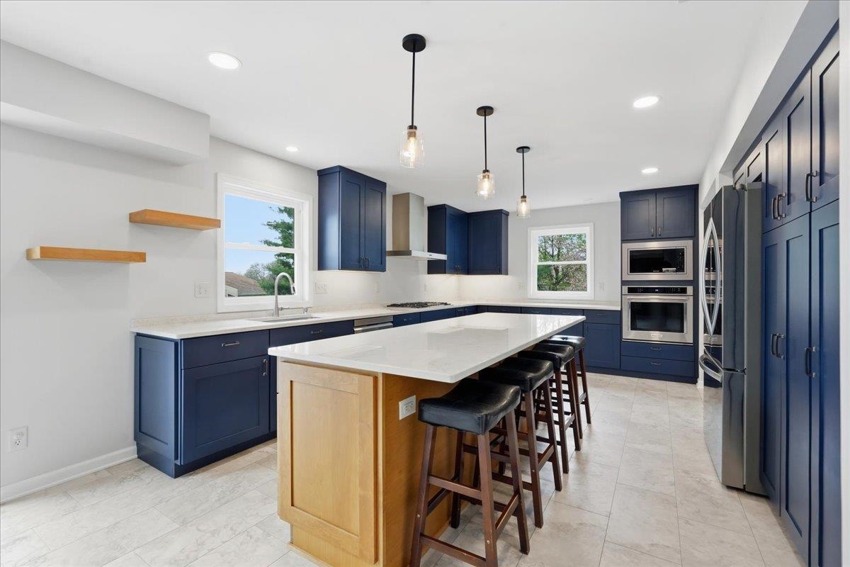 3702 Nathan Hale Court