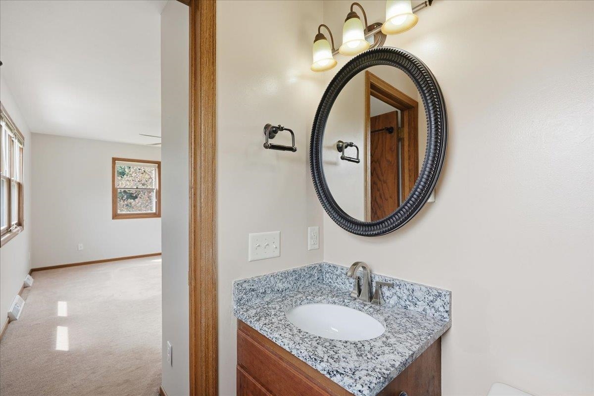 3702 Nathan Hale Court