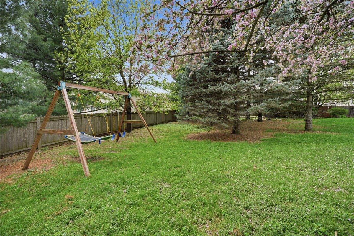 3702 Nathan Hale Court
