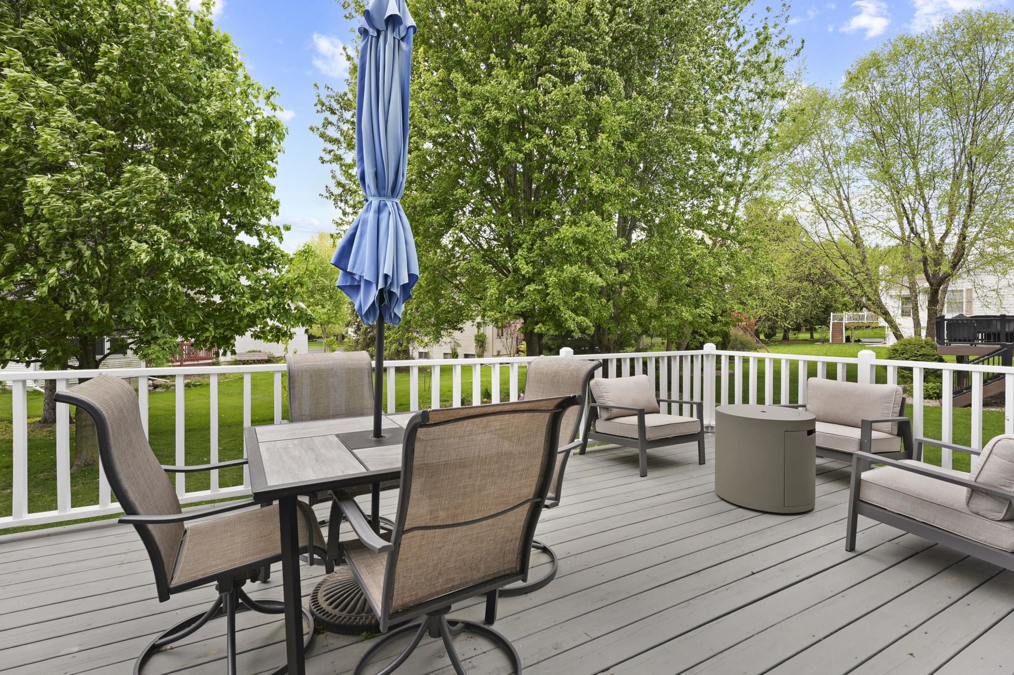 5507 Grassland Trail