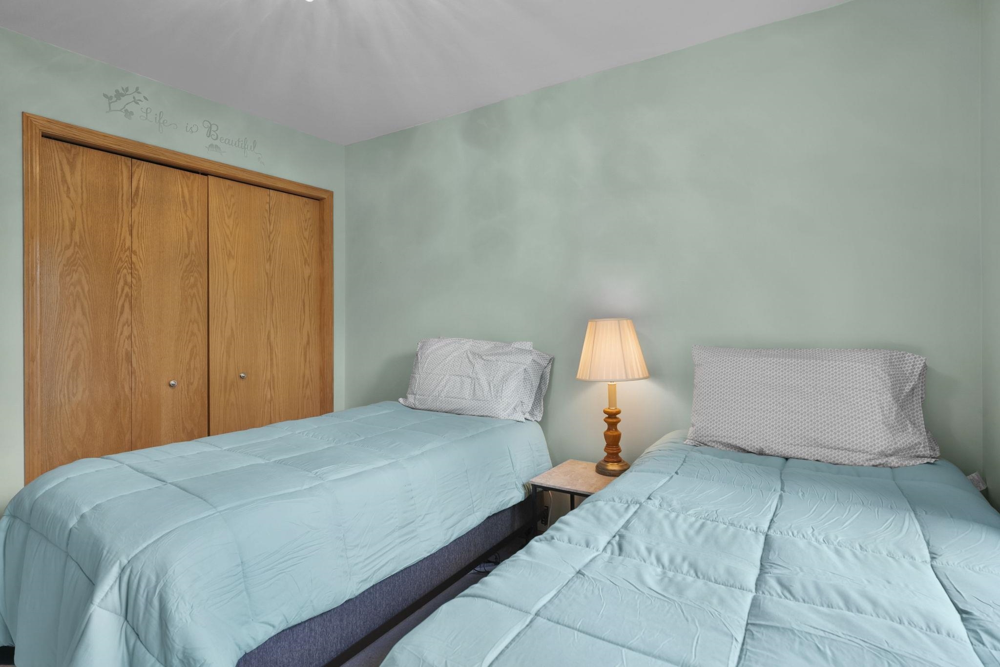 5507 Grassland Trail