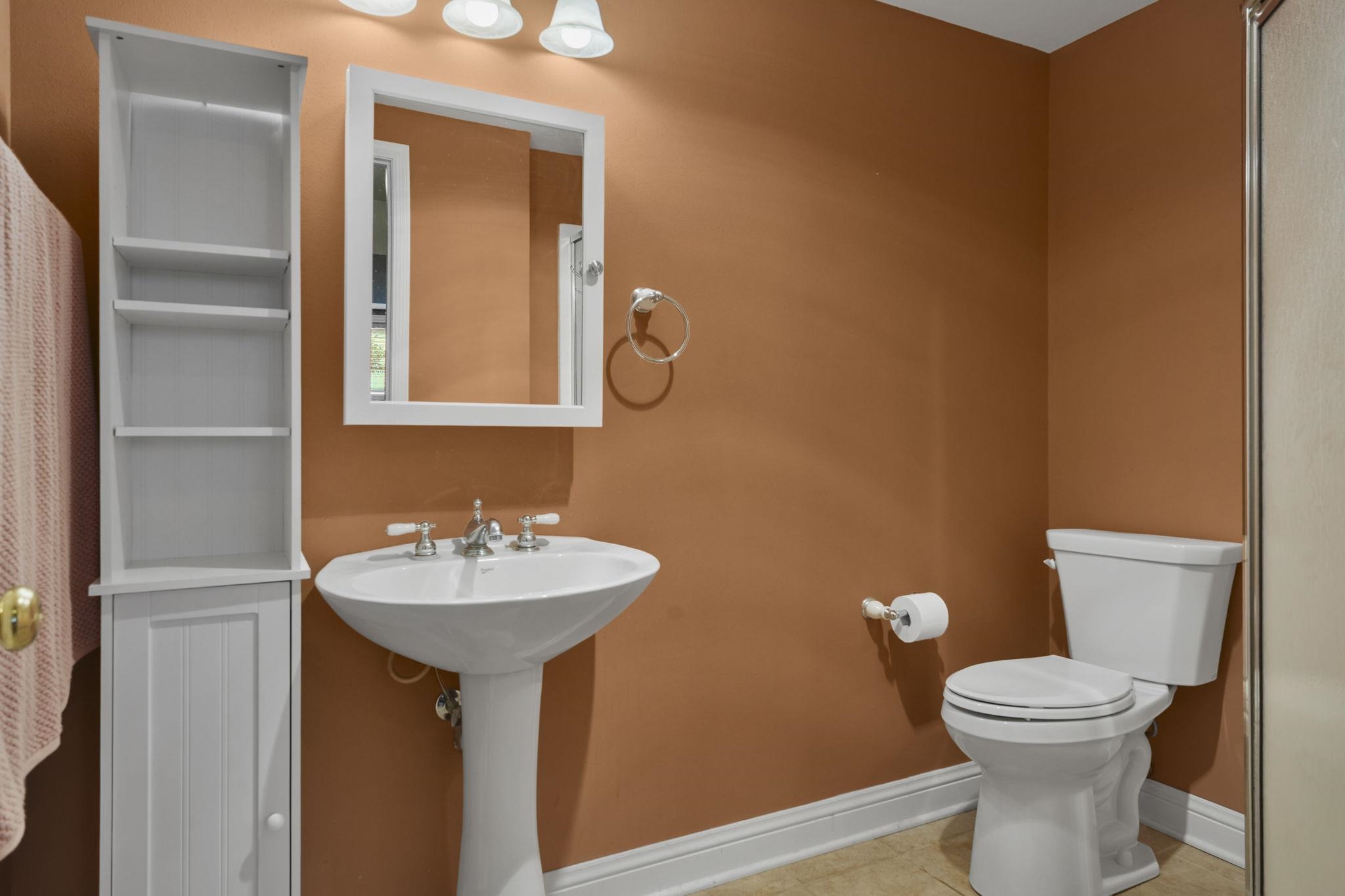 5507 Grassland Trail