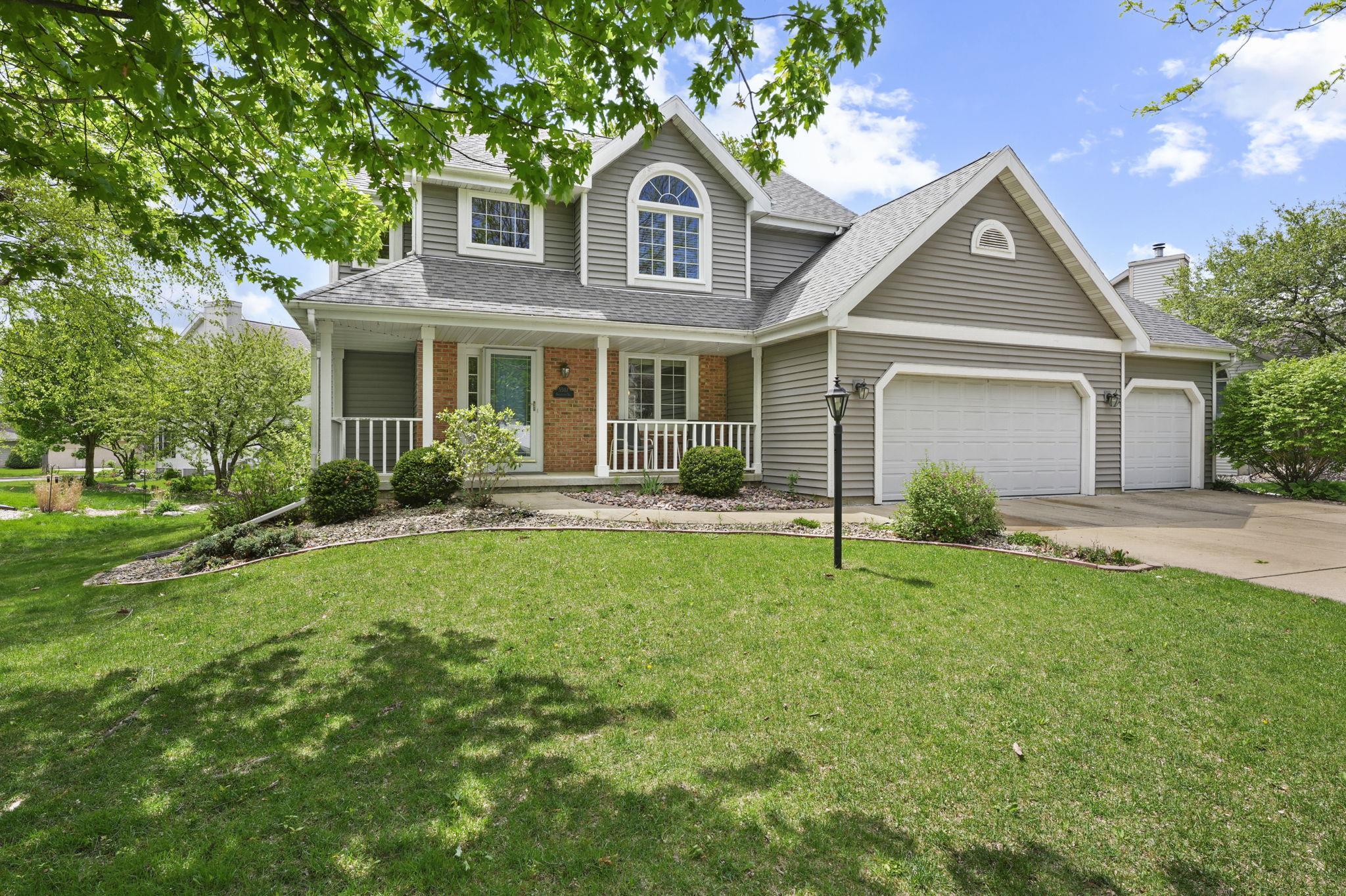 5507 Grassland Trail