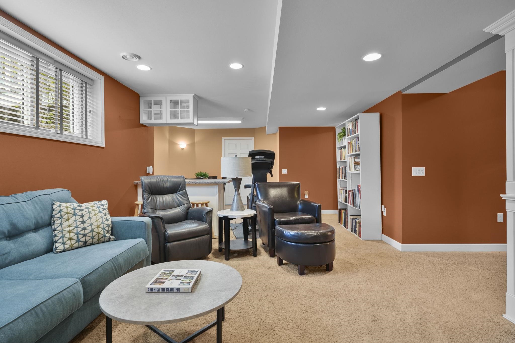 5507 Grassland Trail