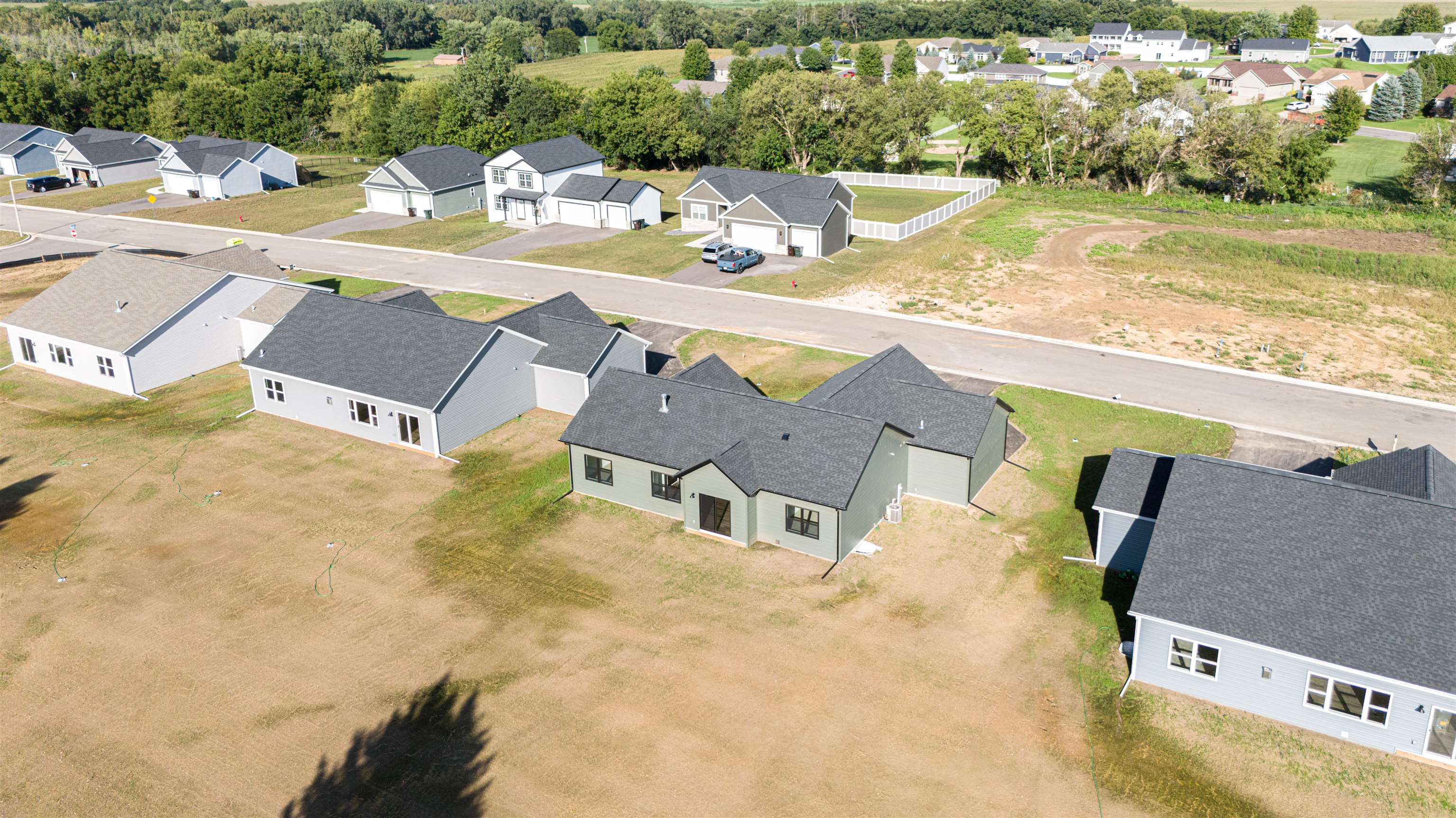 407 Ridge Court