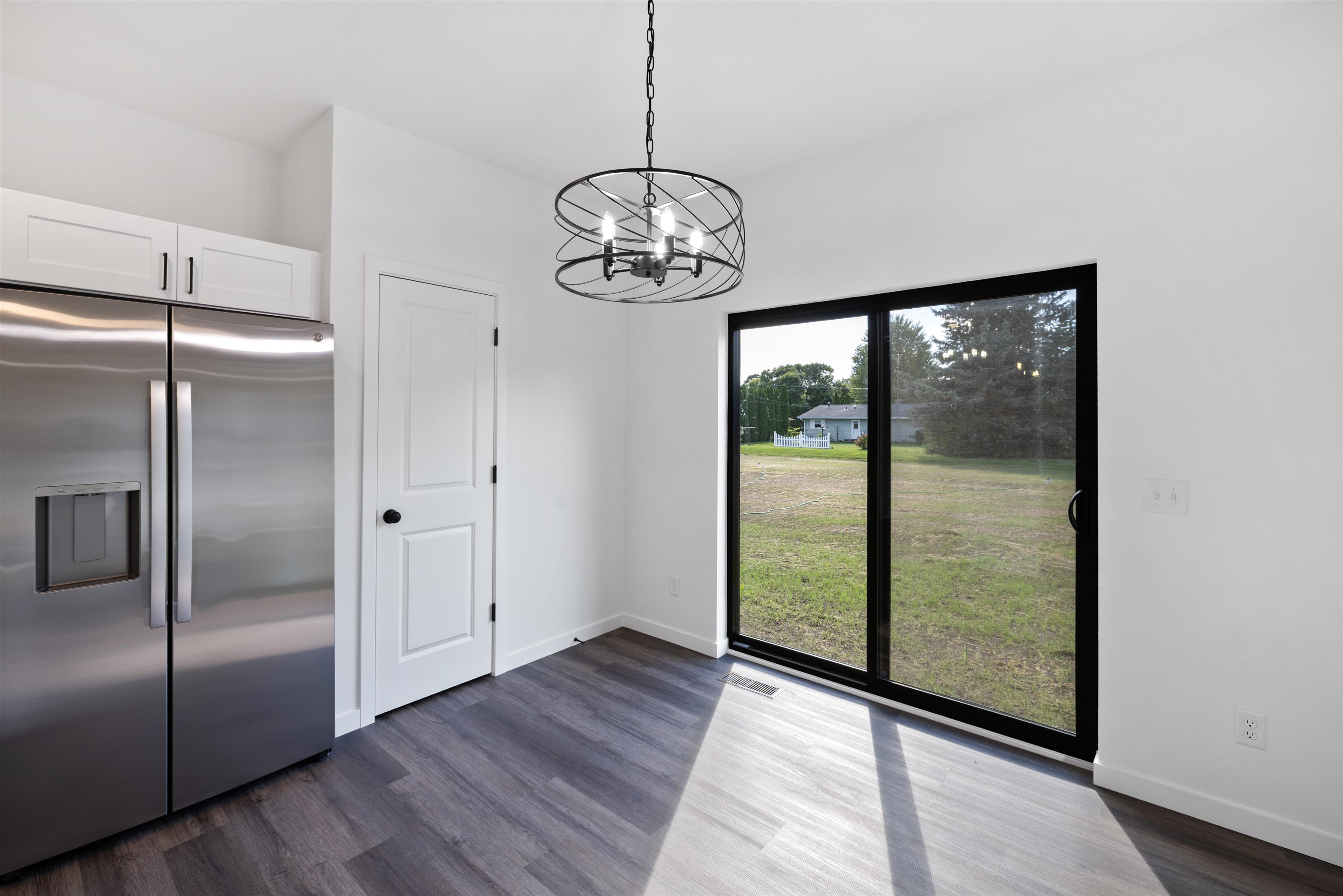 407 Ridge Court