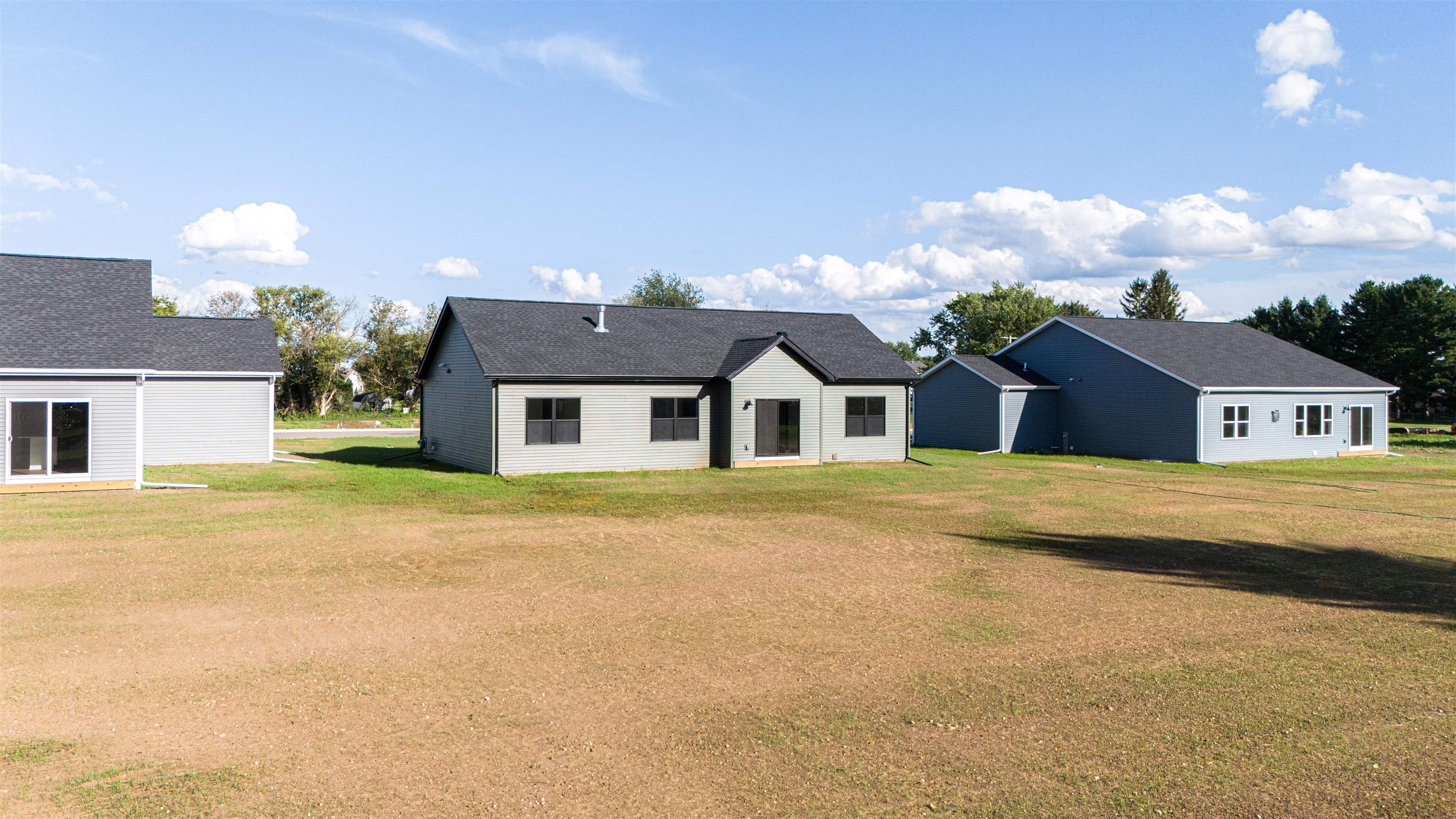 407 Ridge Court