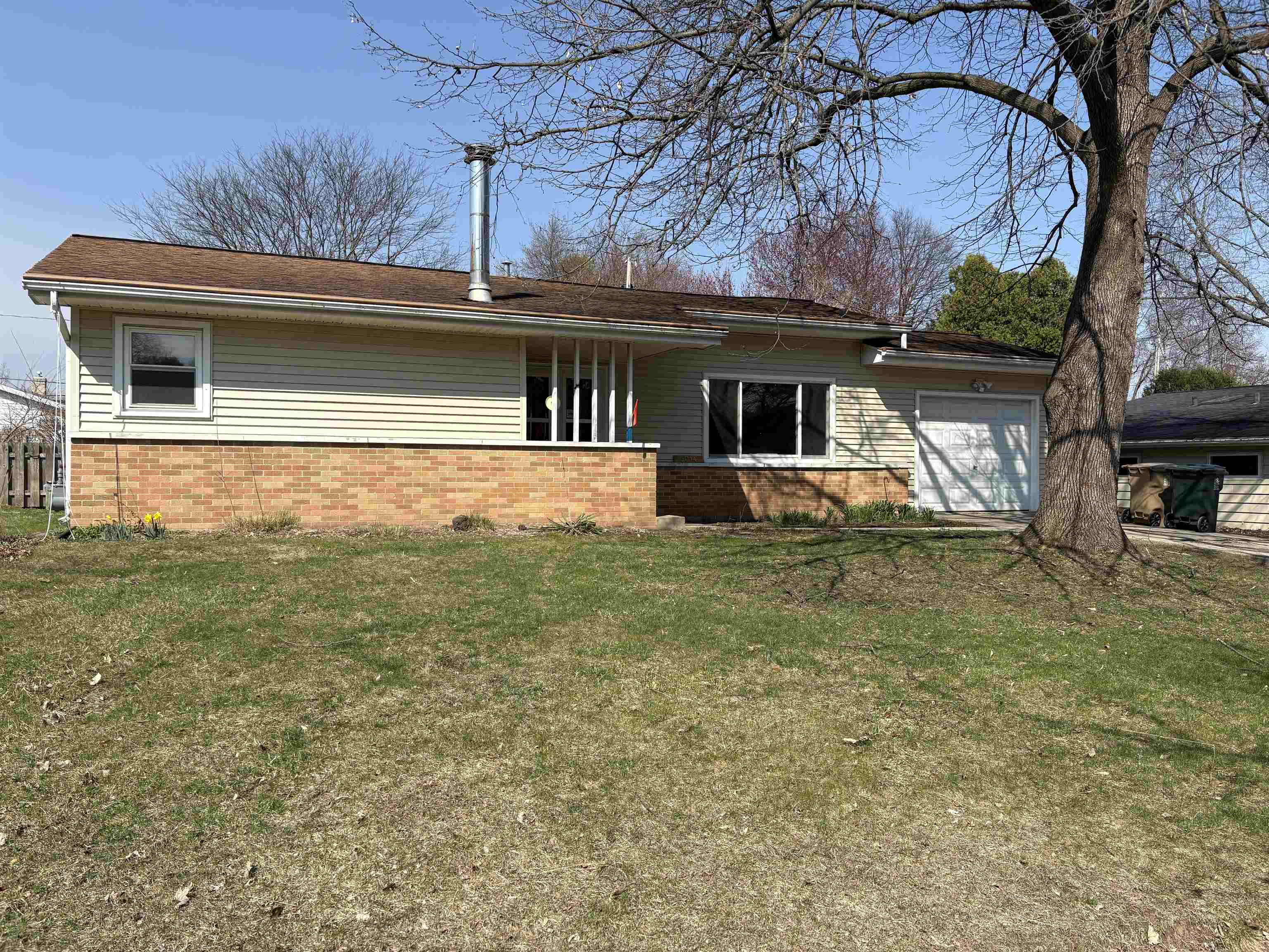 5014 Manor Cross