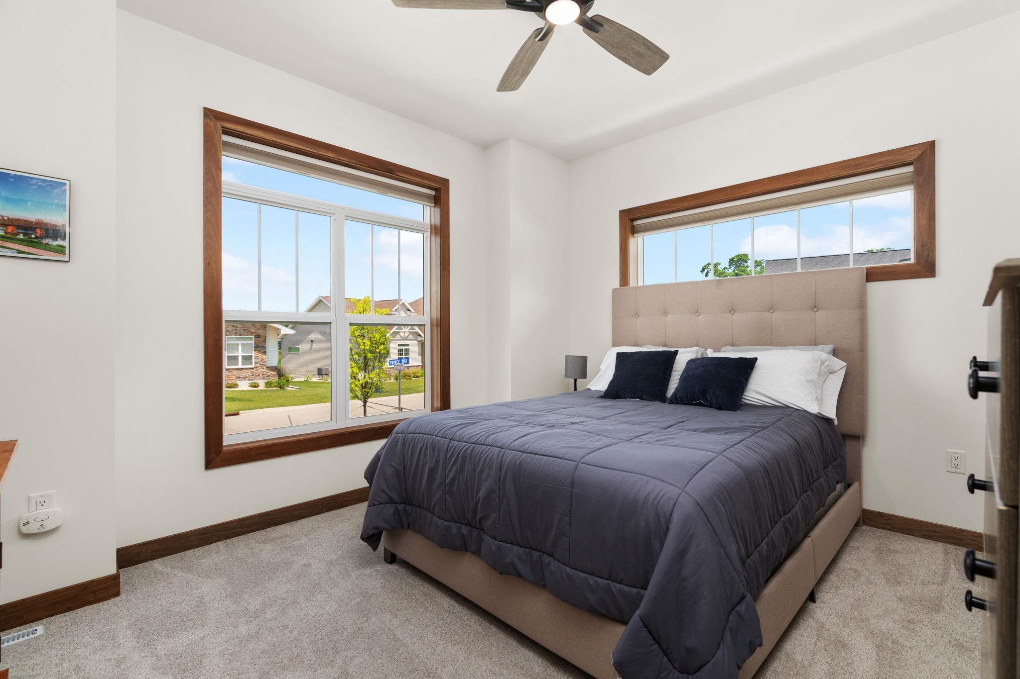 15 Prince Way Unit: 15