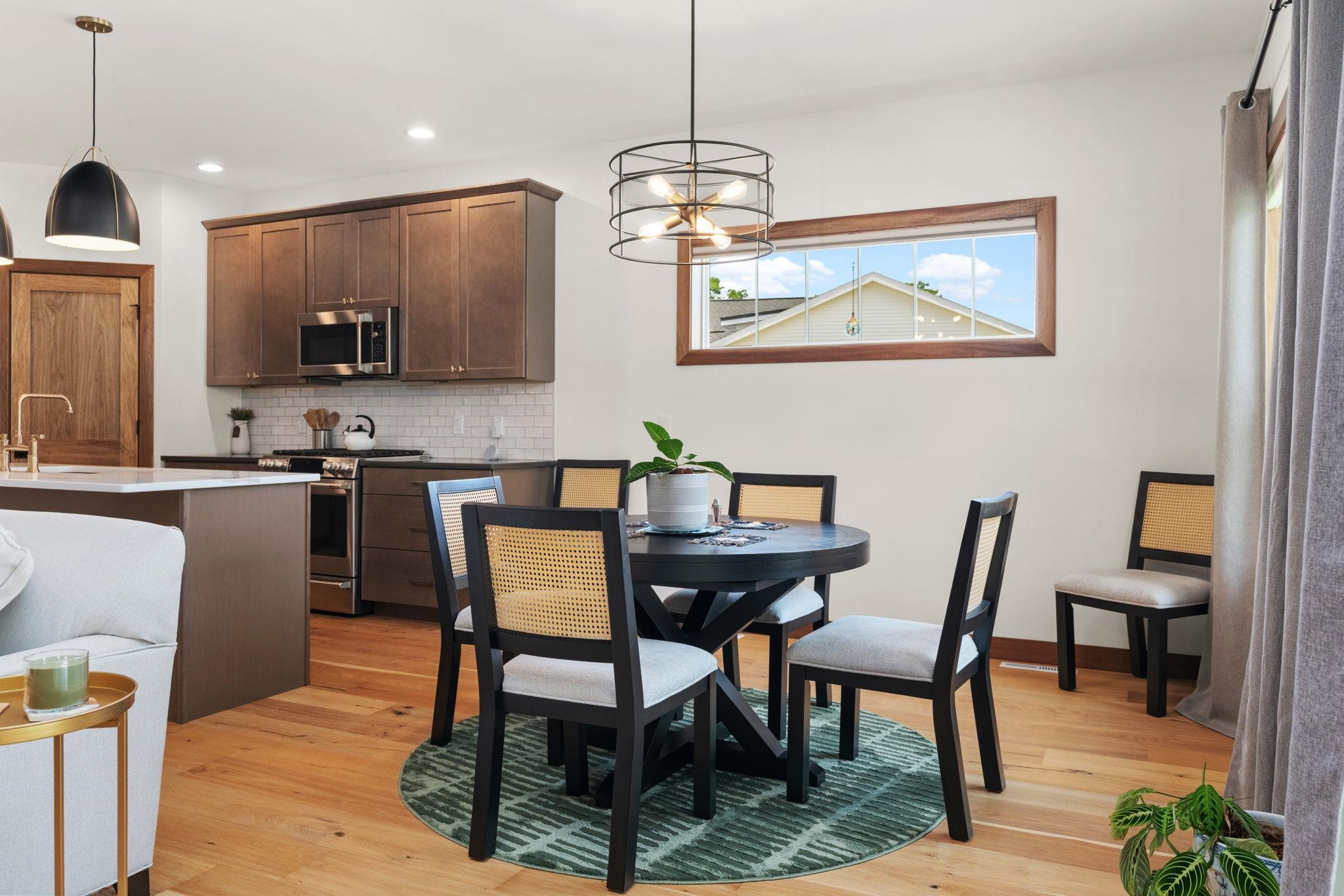 15 Prince Way Unit: 15