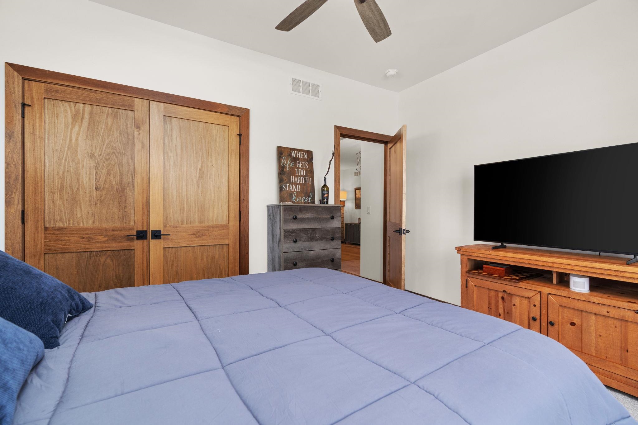 15 Prince Way Unit: 15