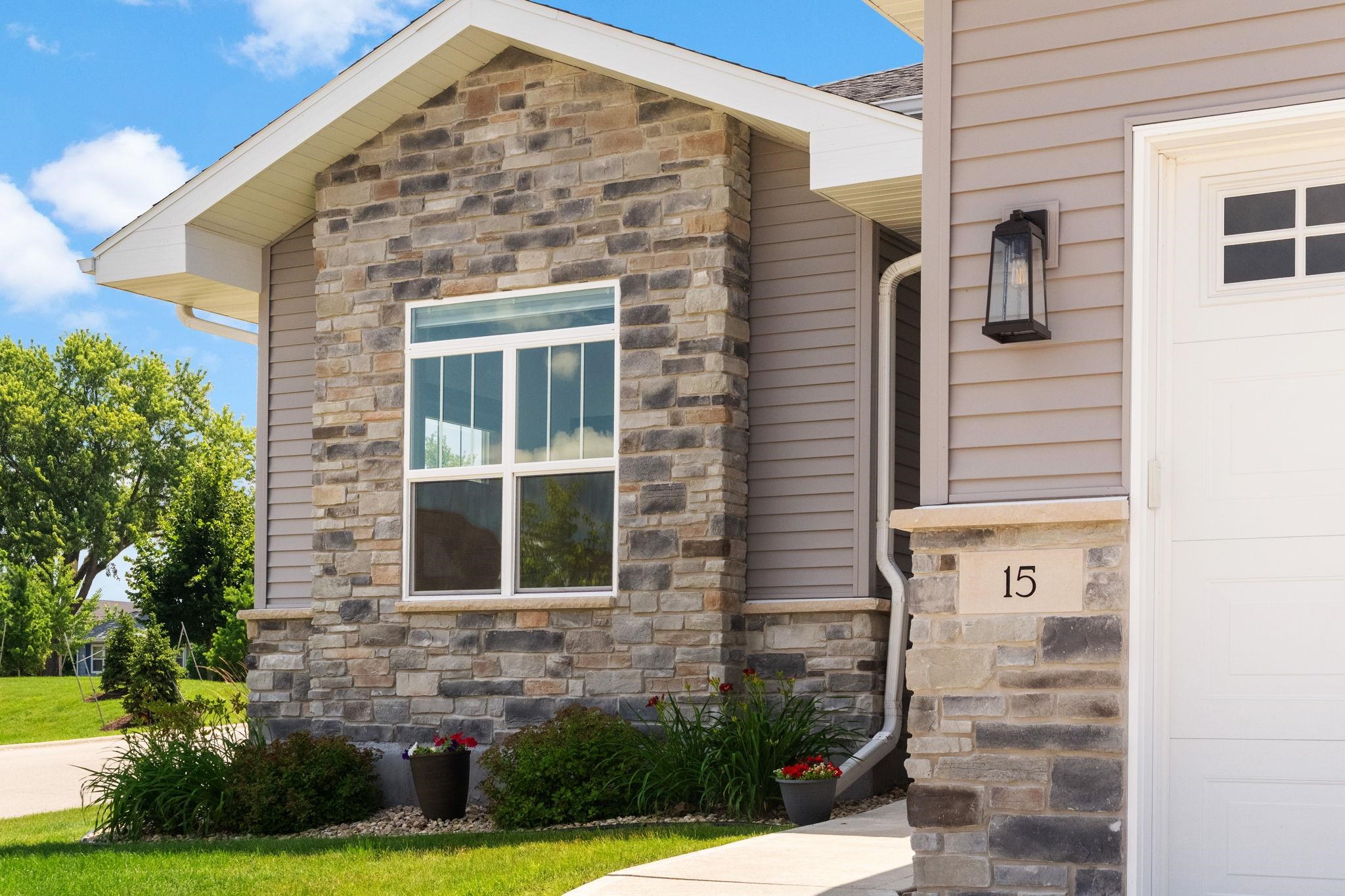 15 Prince Way Unit: 15